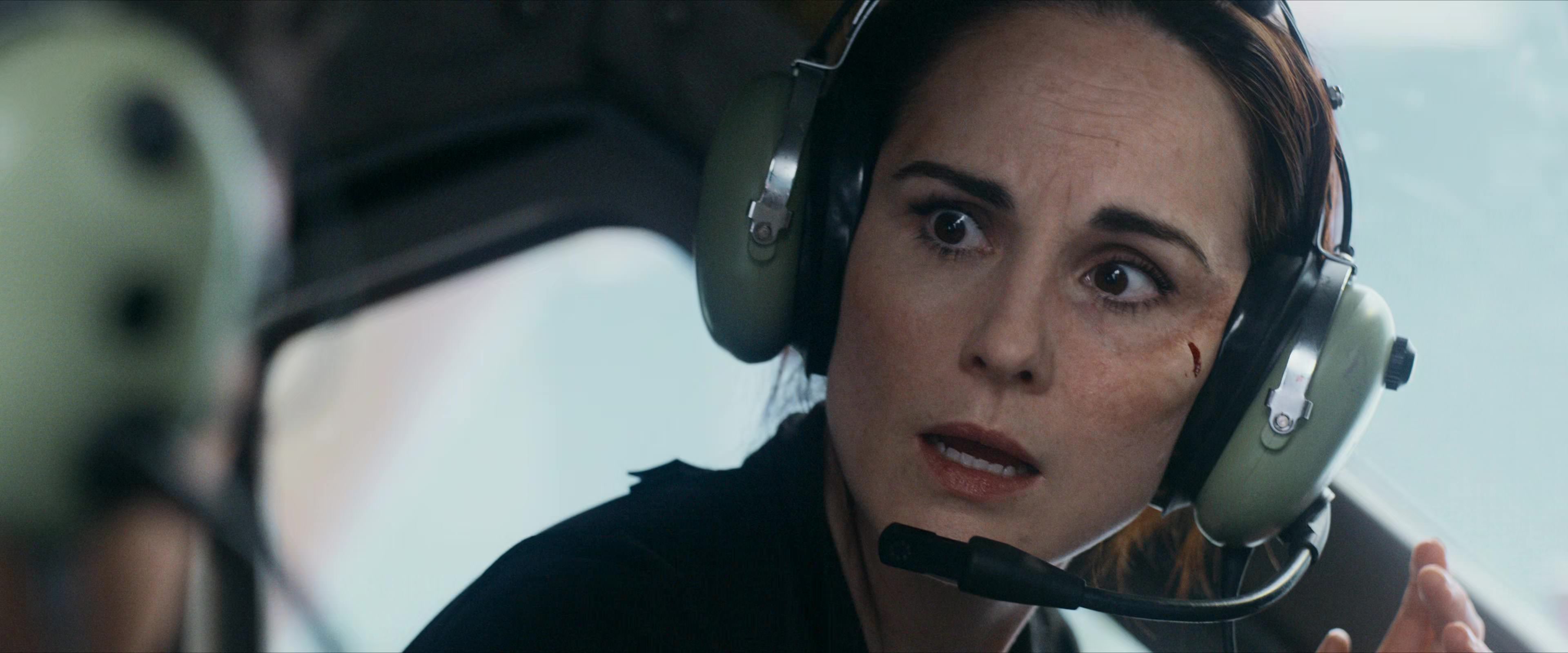 Flight Risk (2025) [4K] HD screenshot 4637
