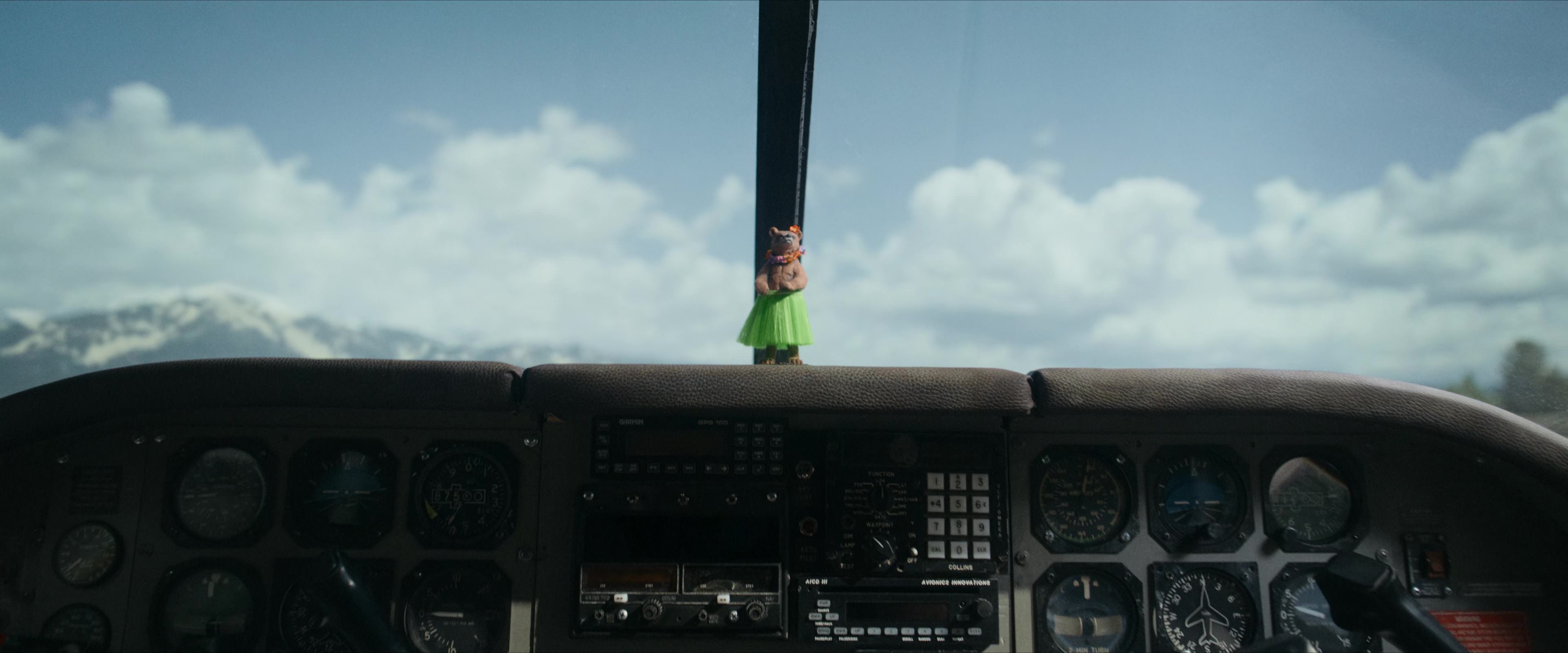 Flight Risk (2025) [4K] HD screenshot 482