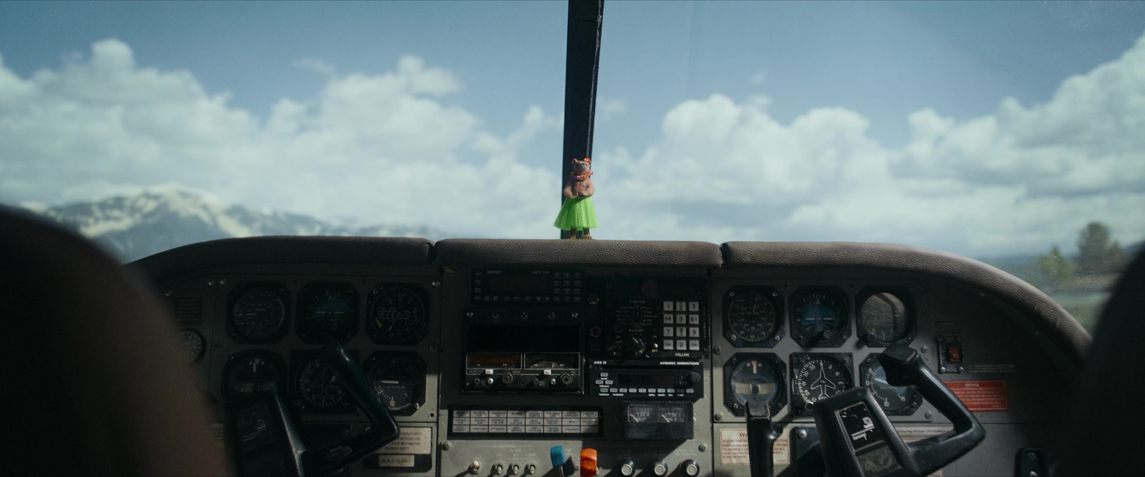 Flight Risk (2025) [4K] HD screenshot 485