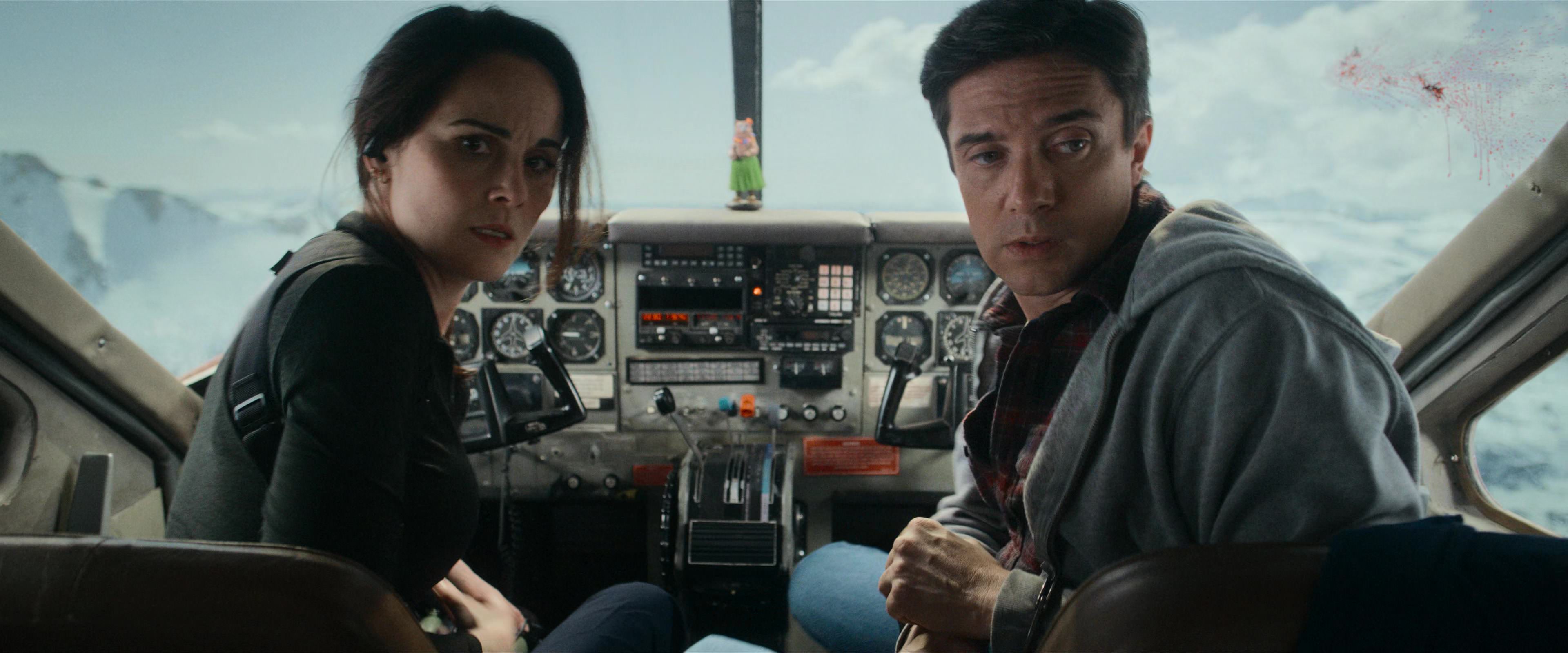 Flight Risk (2025) [4K] HD screenshot 4850