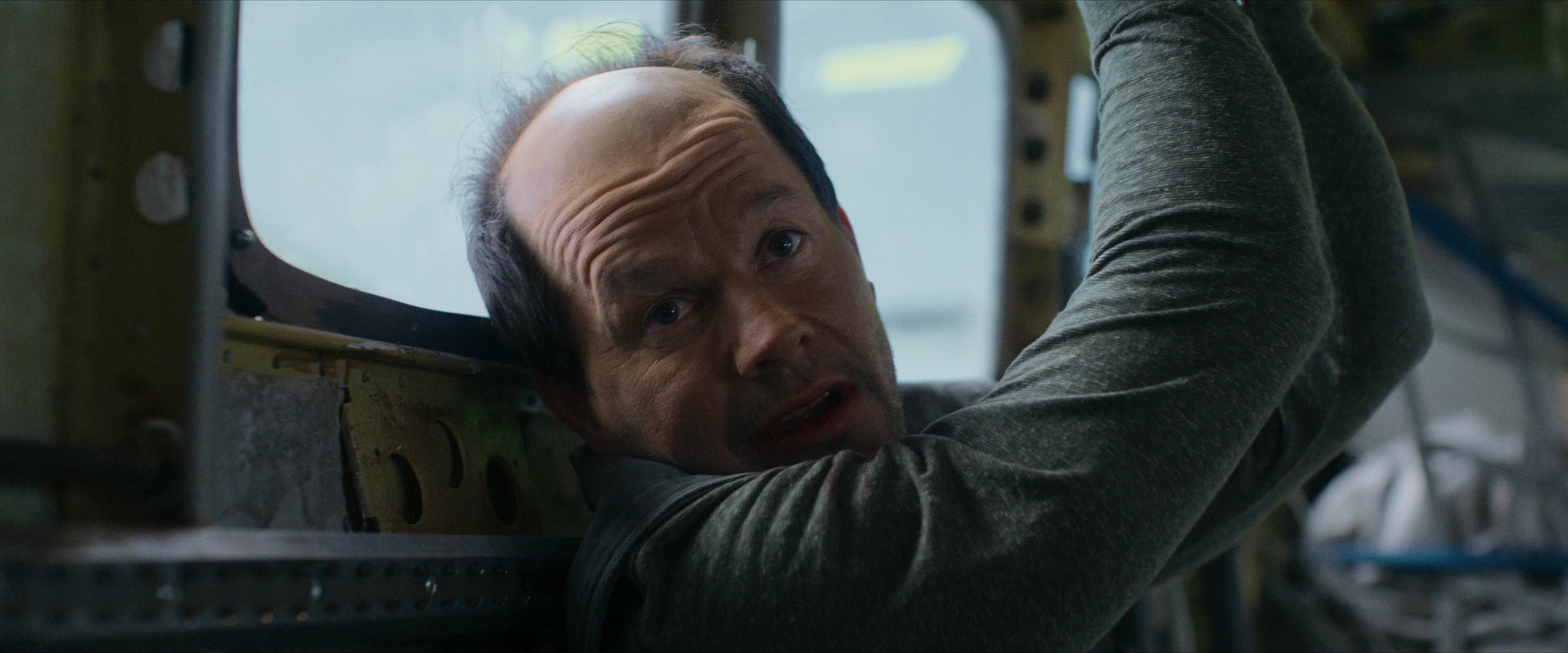 Flight Risk (2025) [4K] HD screenshot 4898