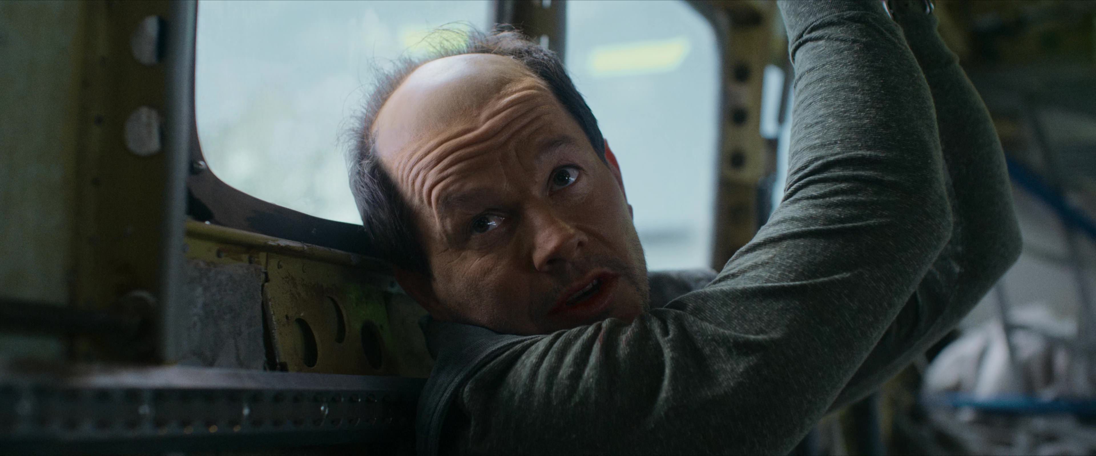 Flight Risk (2025) [4K] screencap 4911