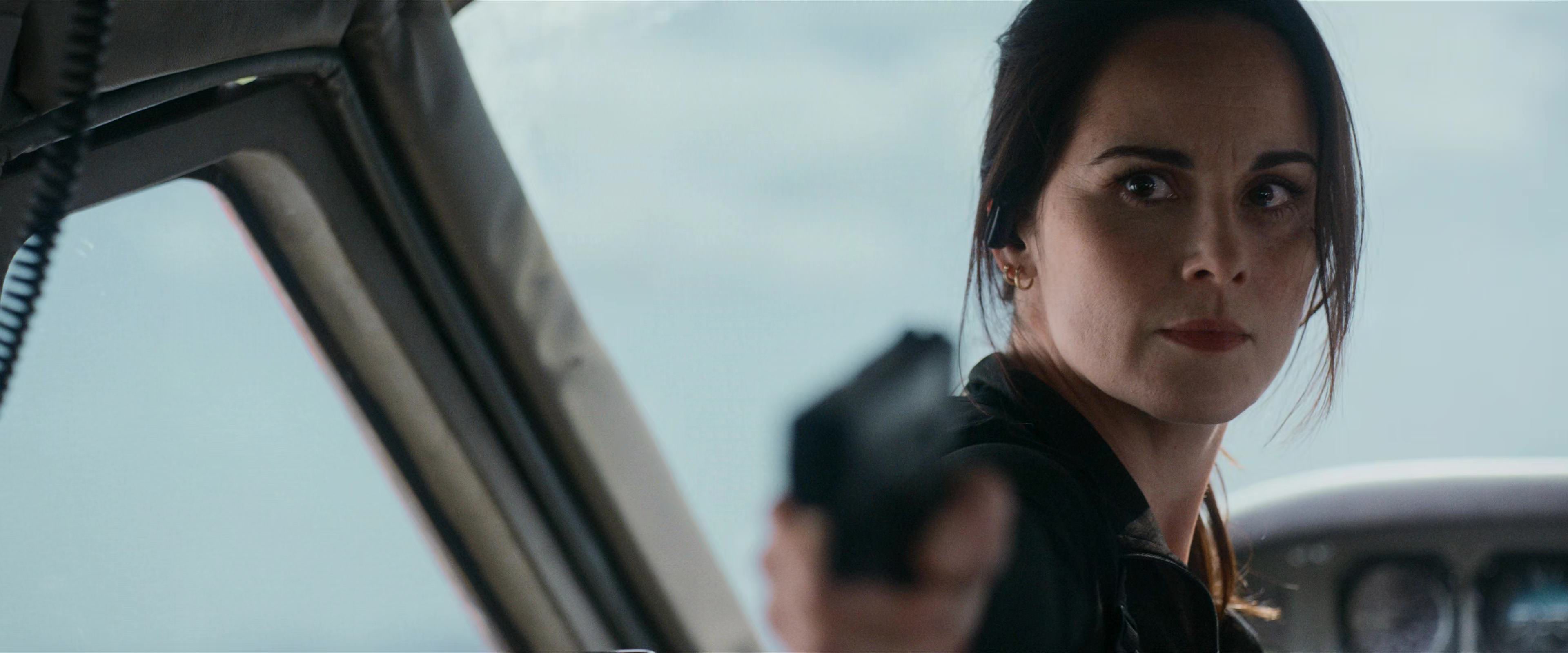 Flight Risk (2025) [4K] HD screenshot 4985