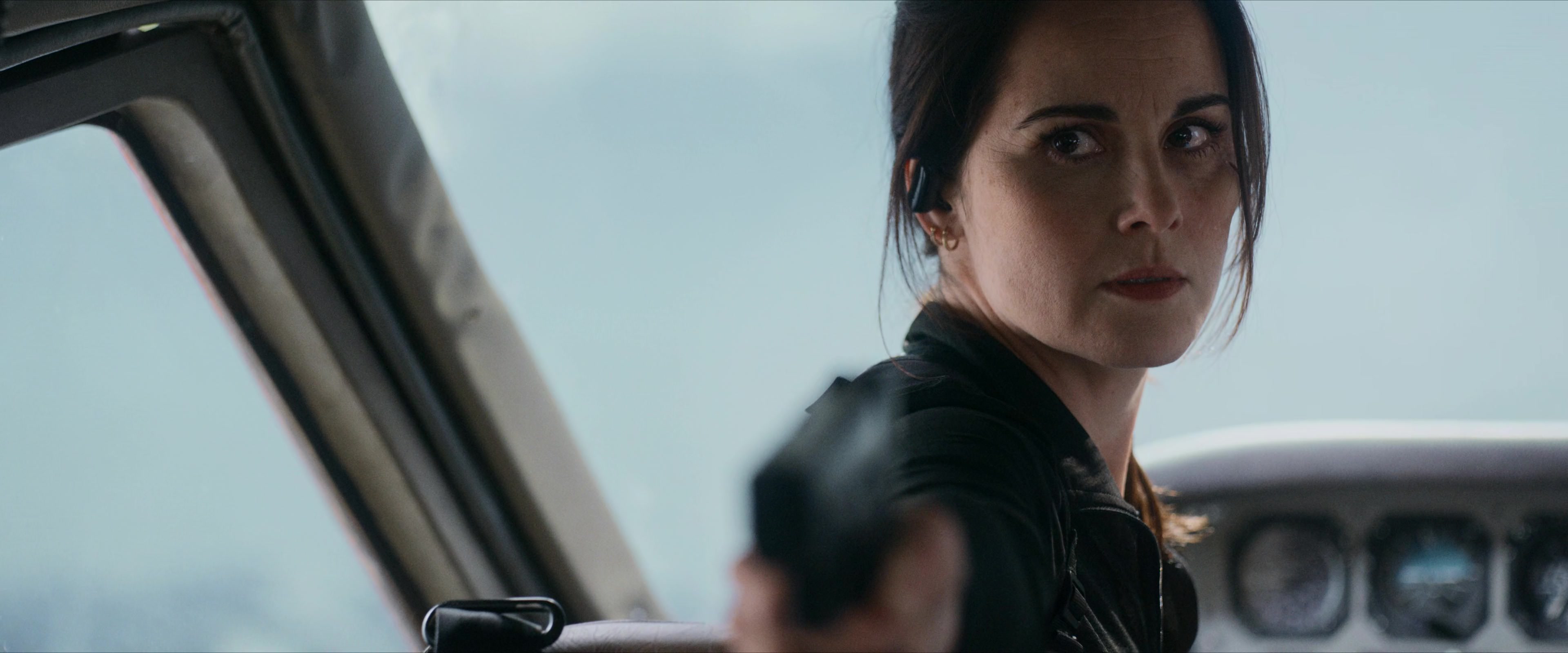 Flight Risk (2025) [4K] screencap 5034