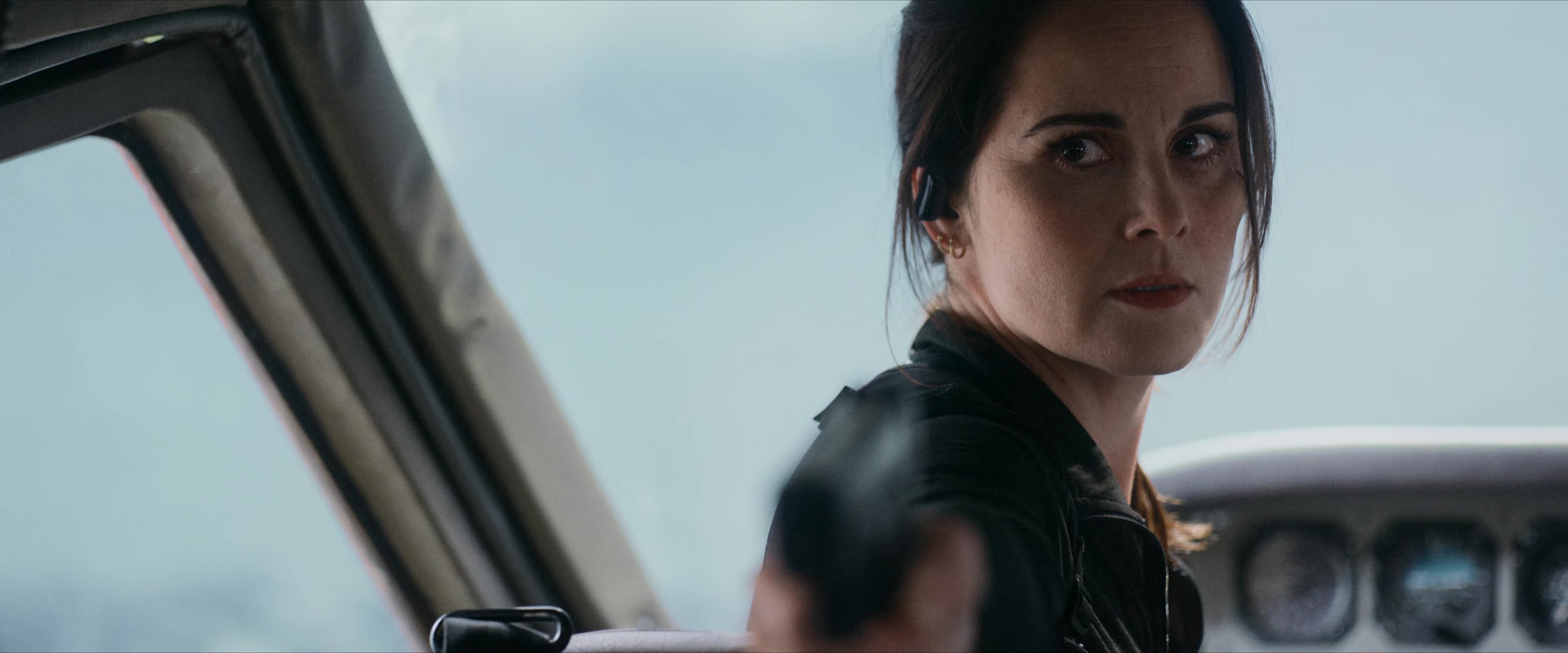 Flight Risk (2025) [4K] HD screenshot 5036