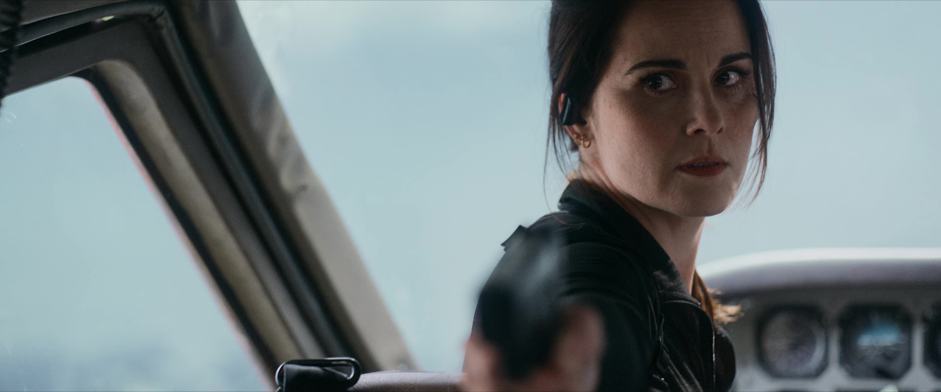 Flight Risk (2025) [4K] screencap 5037