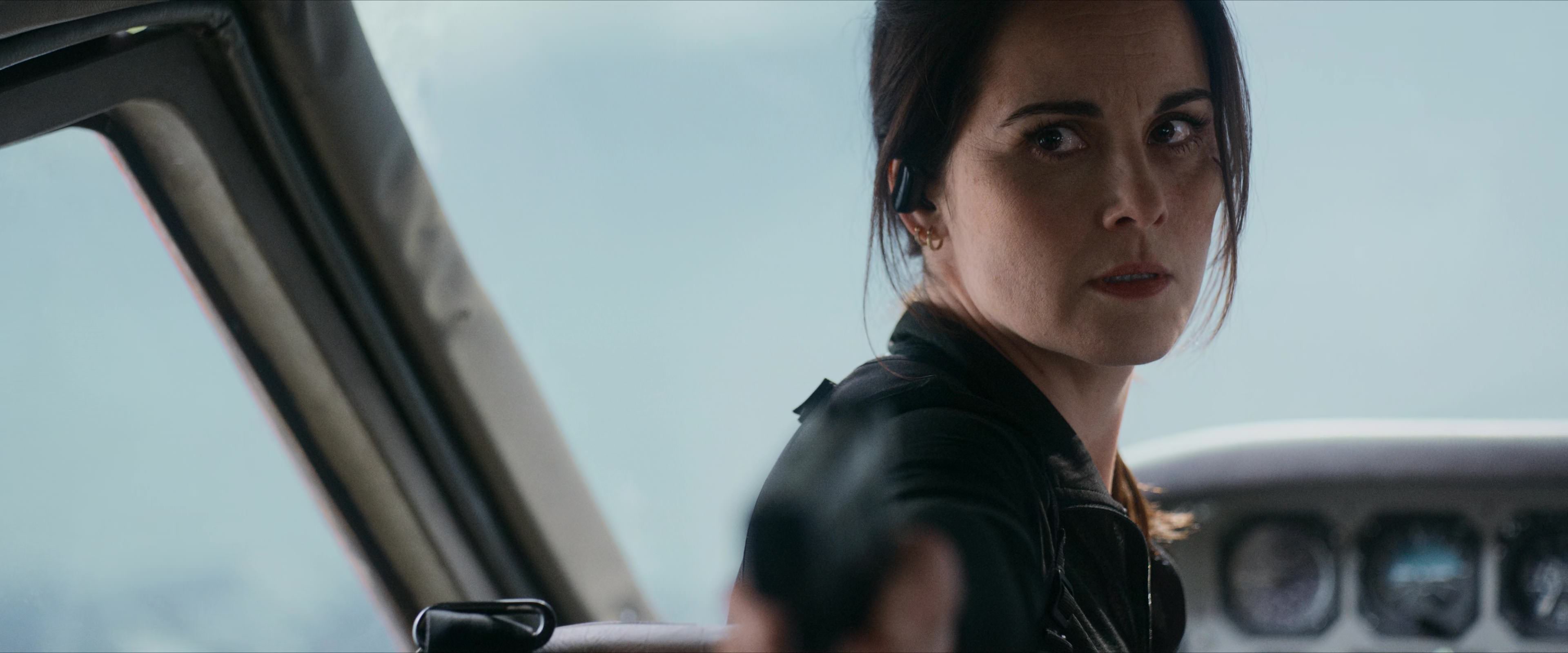 Flight Risk (2025) [4K] HD screenshot 5048