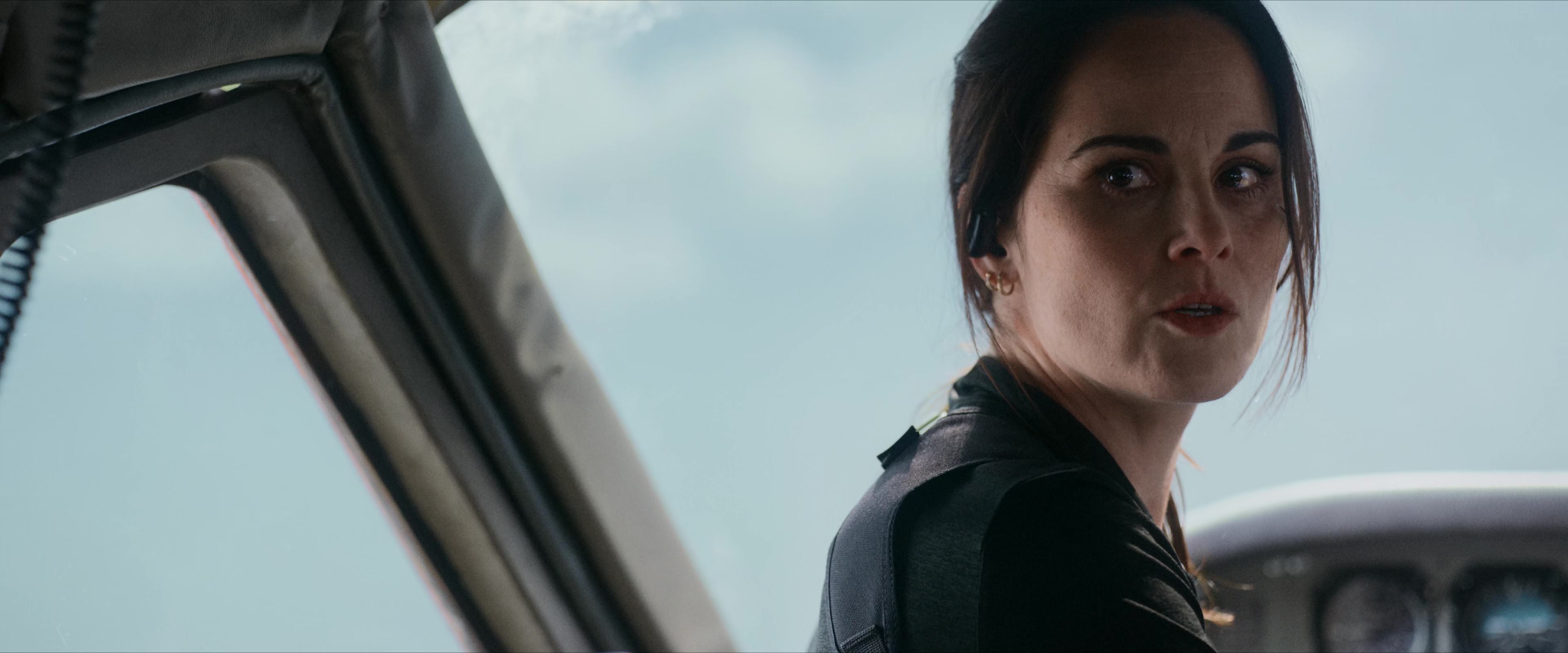 Flight Risk (2025) [4K] HD screenshot 5057