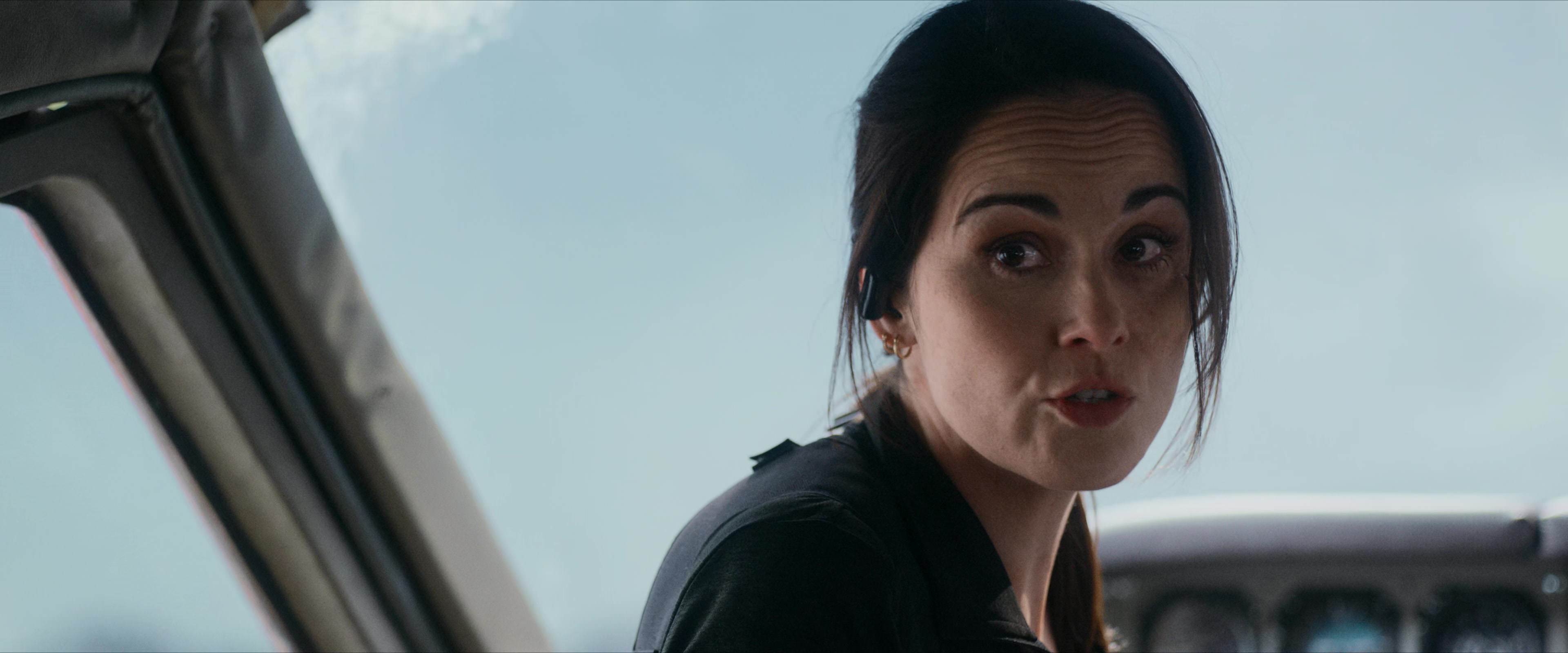 Flight Risk (2025) [4K] screencap 5079