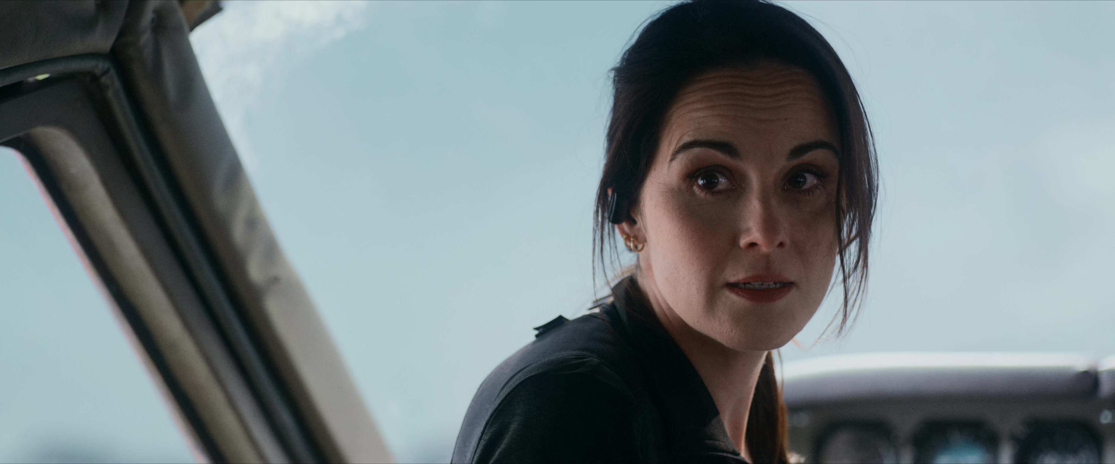 Flight Risk (2025) [4K] screencap 5082