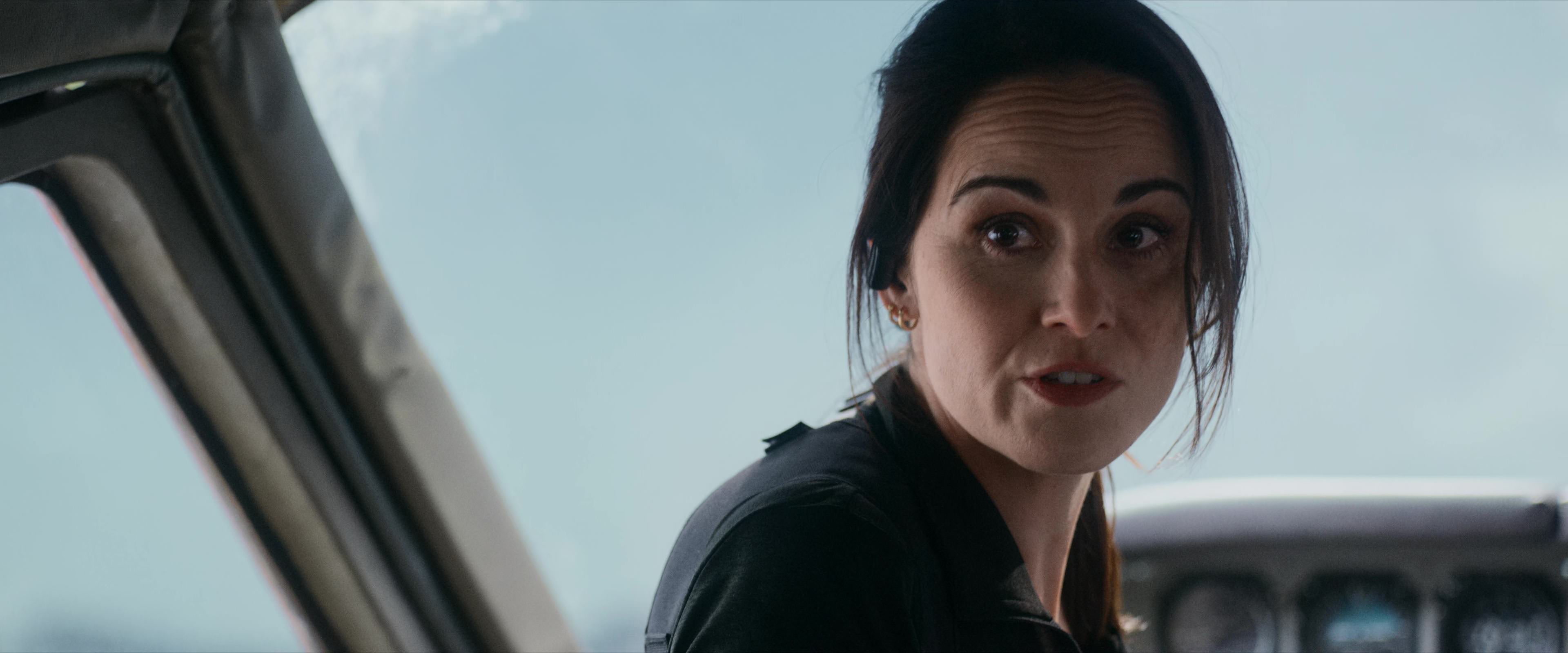 Flight Risk (2025) [4K] HD screenshot 5084