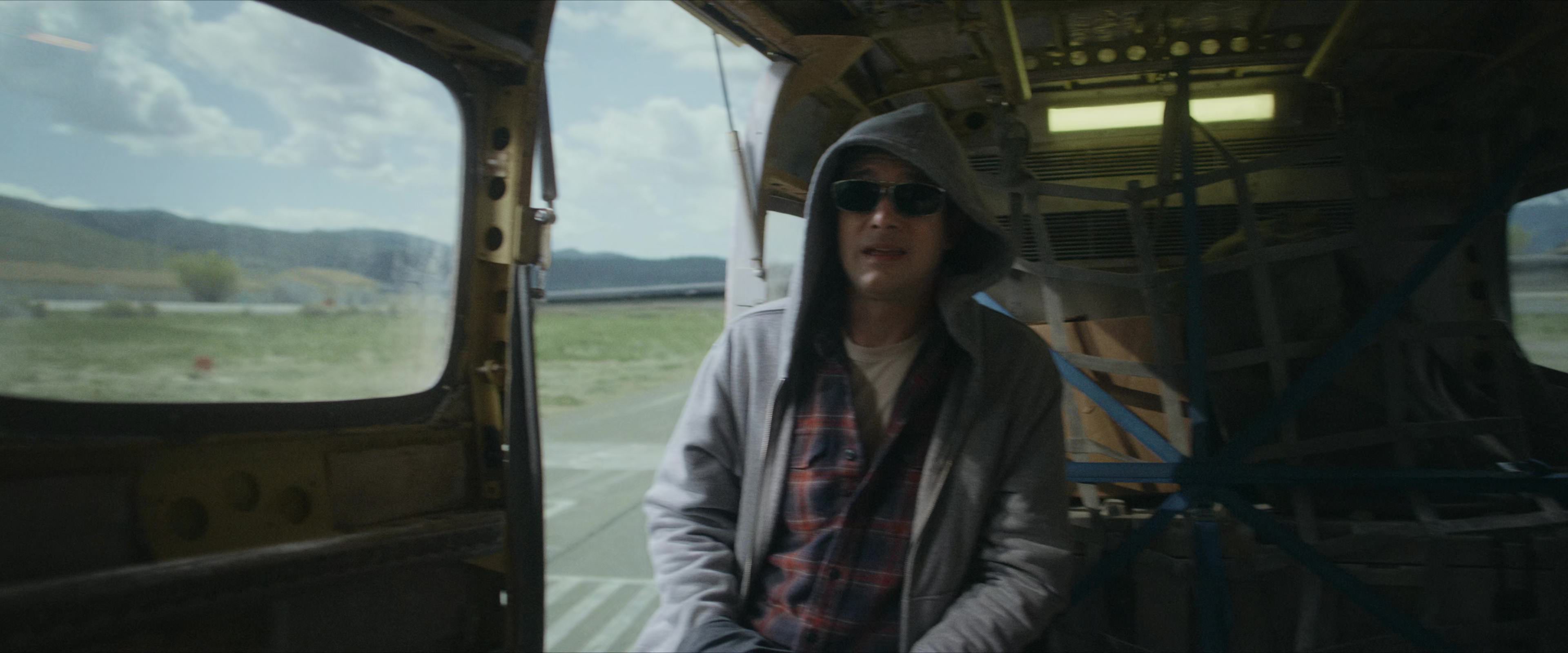 Flight Risk (2025) [4K] movie still 517