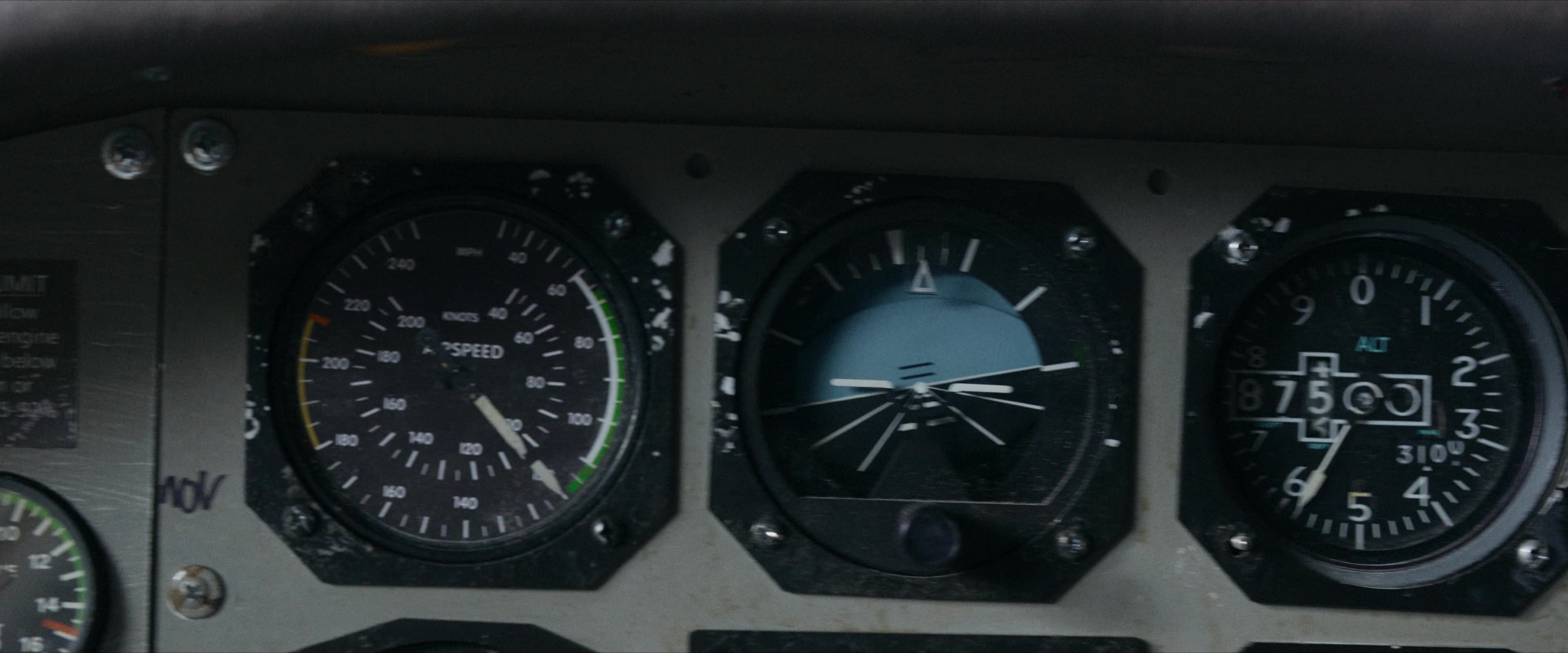 Flight Risk (2025) [4K] HD screenshot 5273