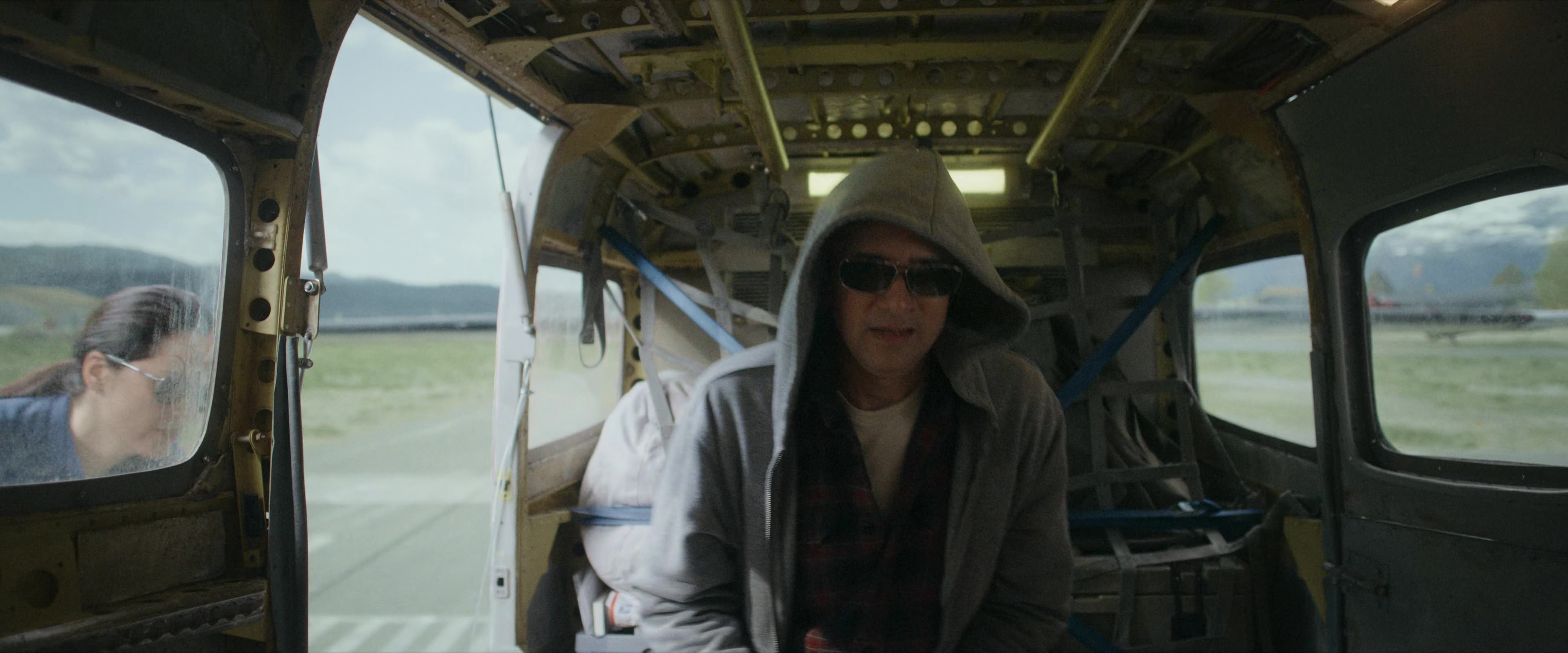 Flight Risk (2025) [4K] screencap 534