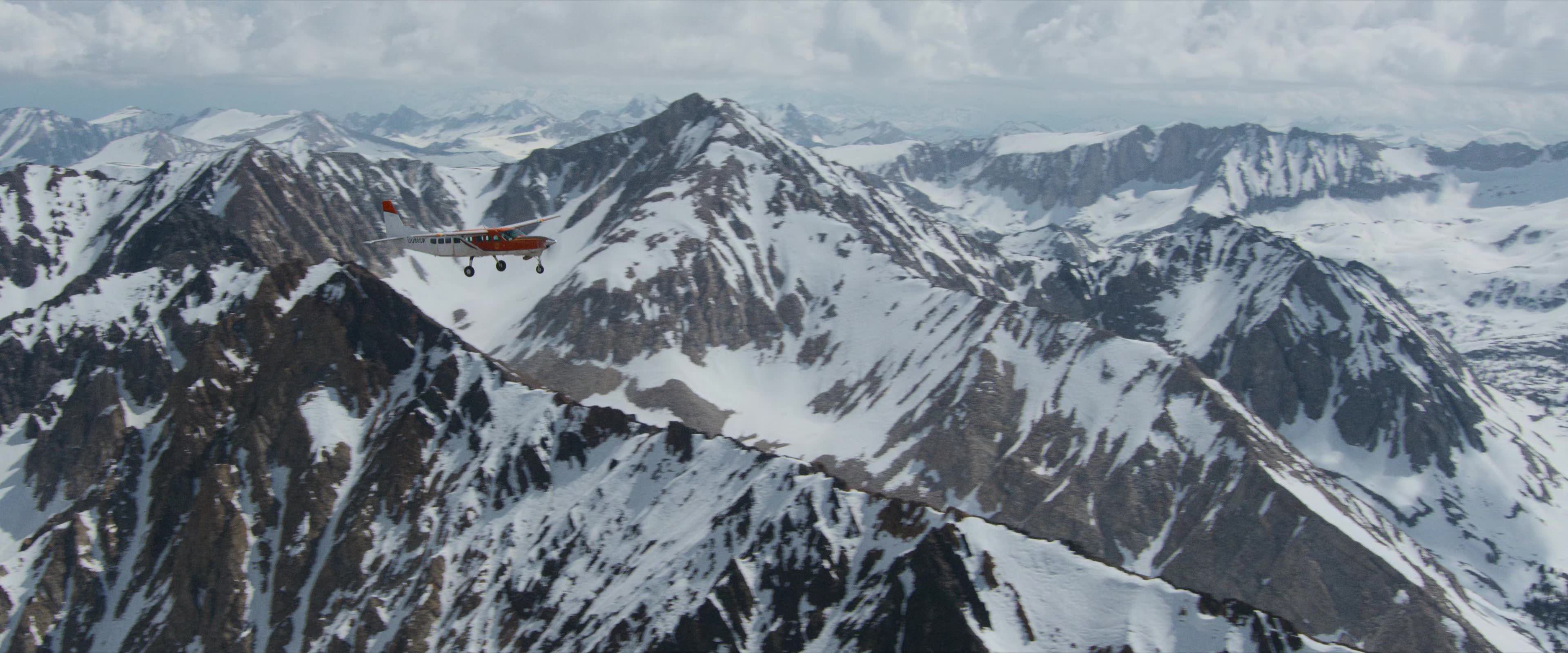 Flight Risk (2025) [4K] movie still 5350