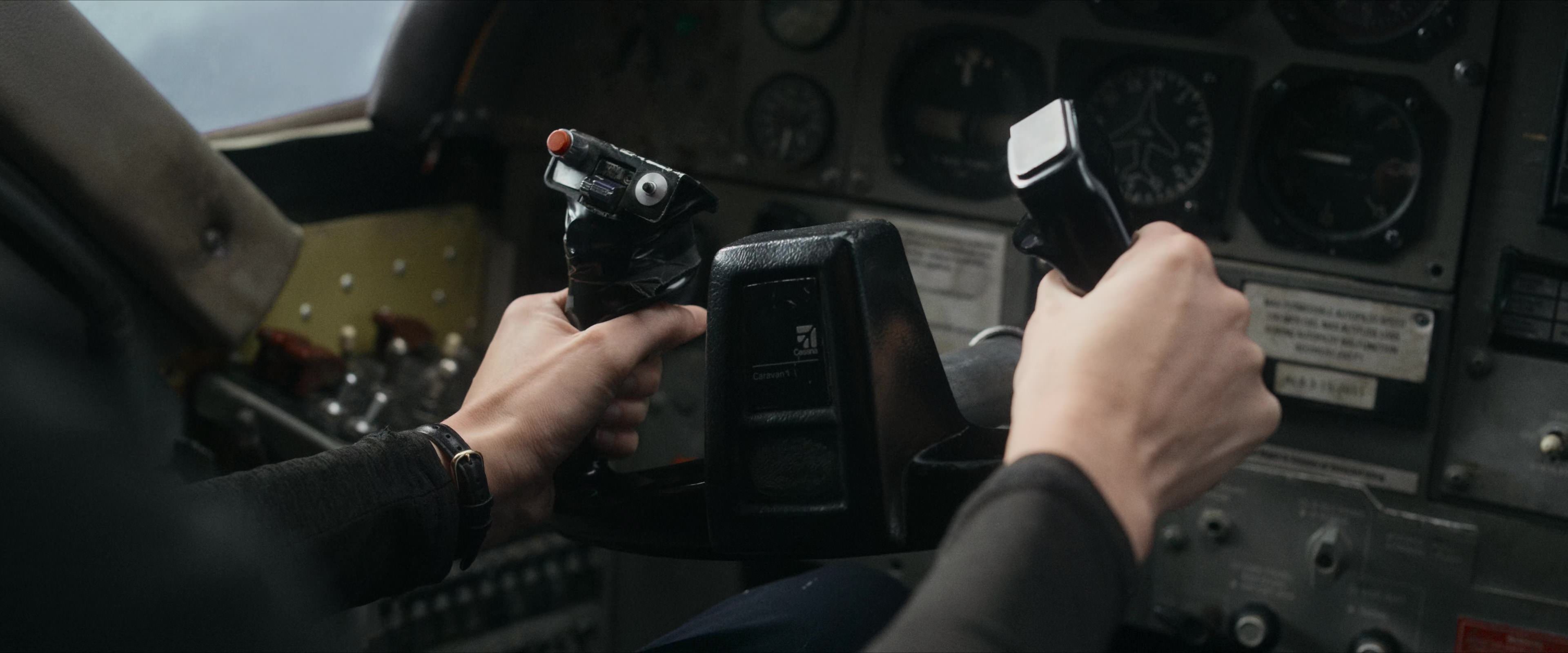 Flight Risk (2025) [4K] movie still 5362