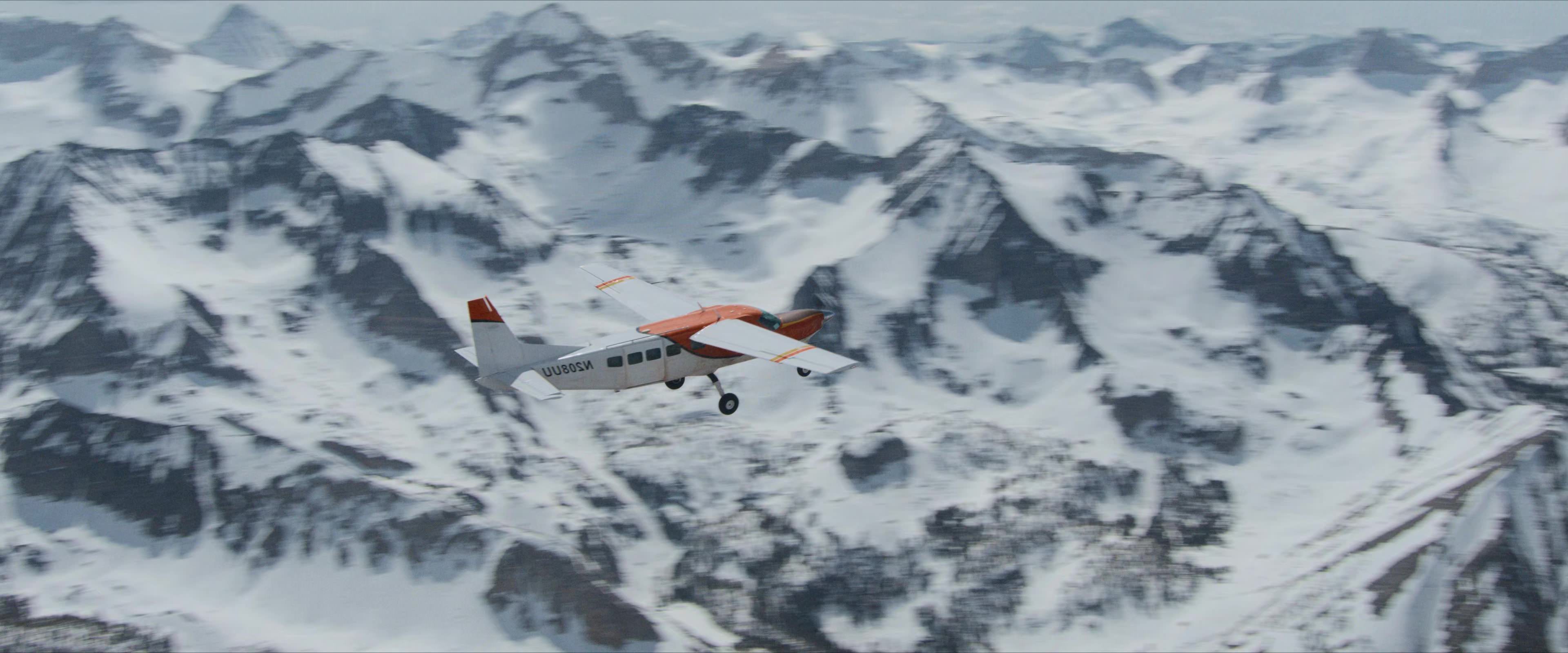 Flight Risk (2025) [4K] screencap 5415