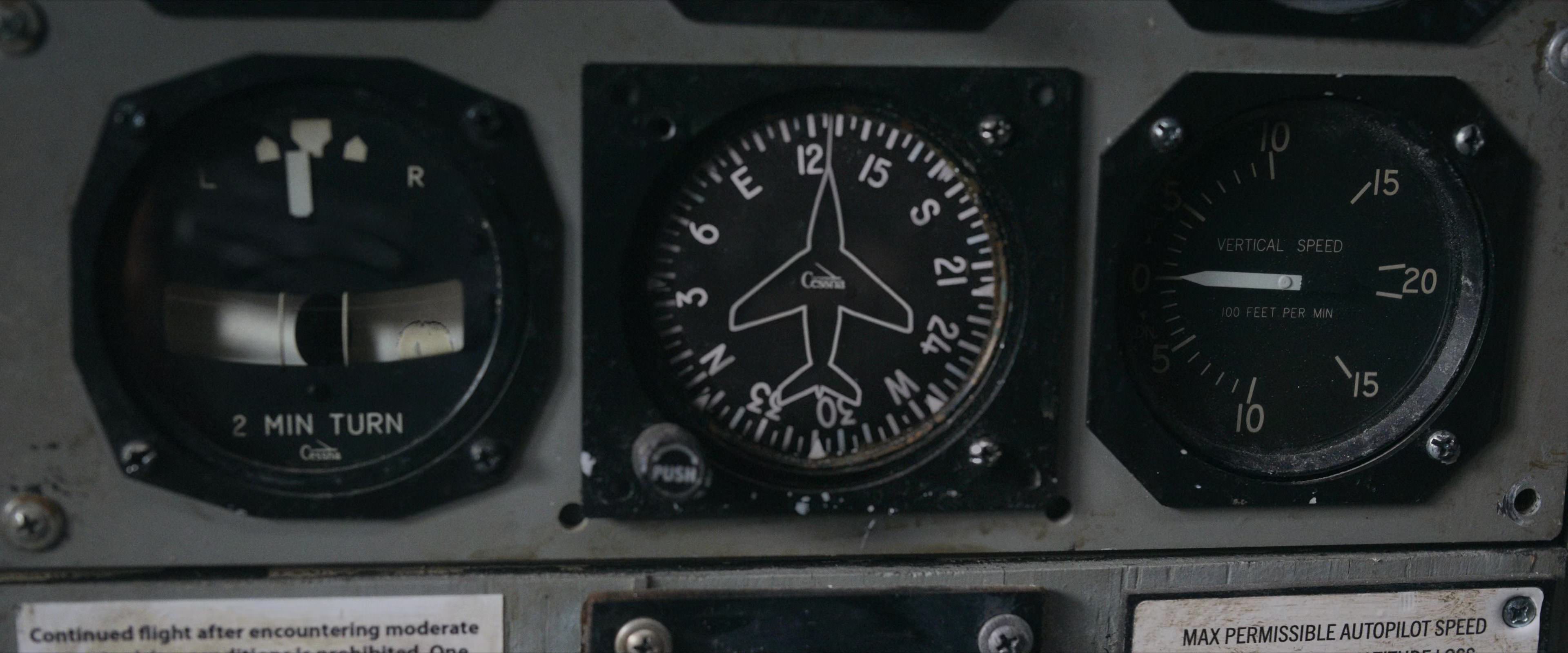 Flight Risk (2025) [4K] HD screenshot 5435