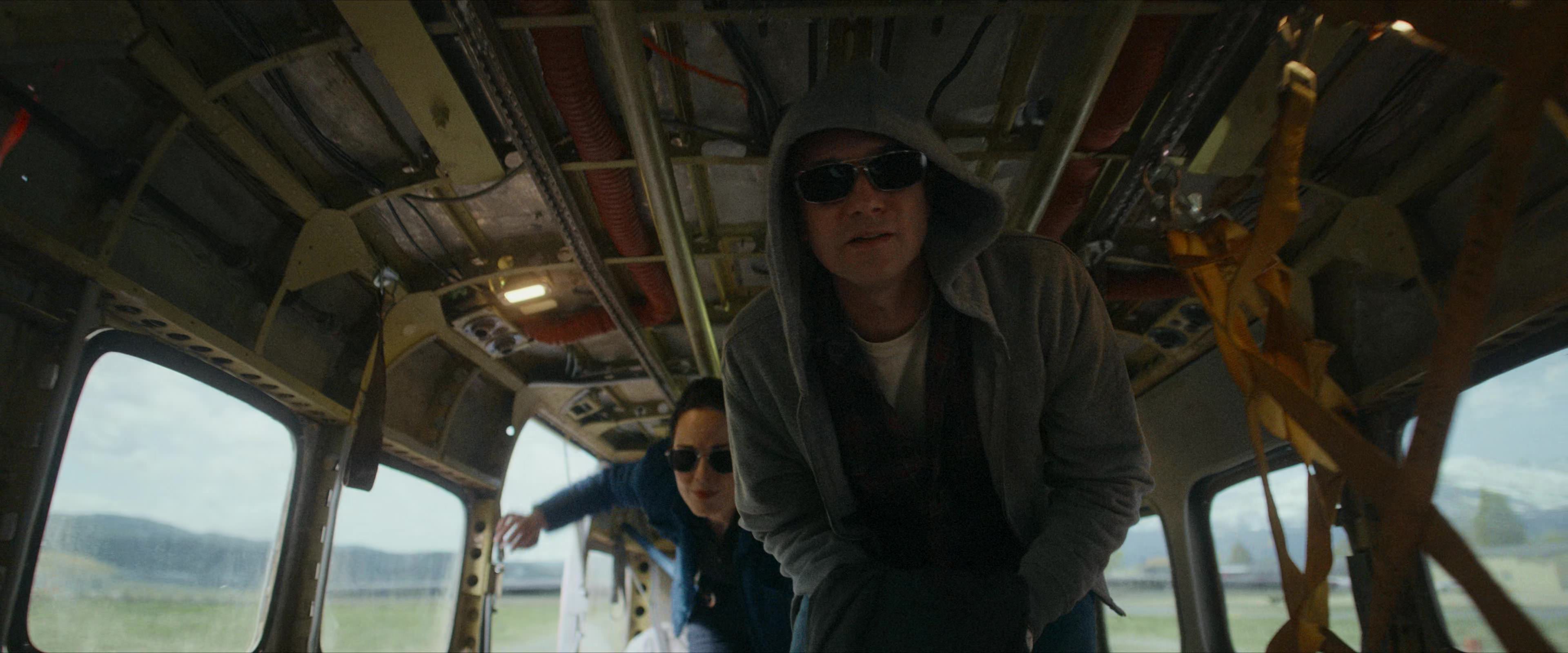 Flight Risk (2025) [4K] HD screenshot 545