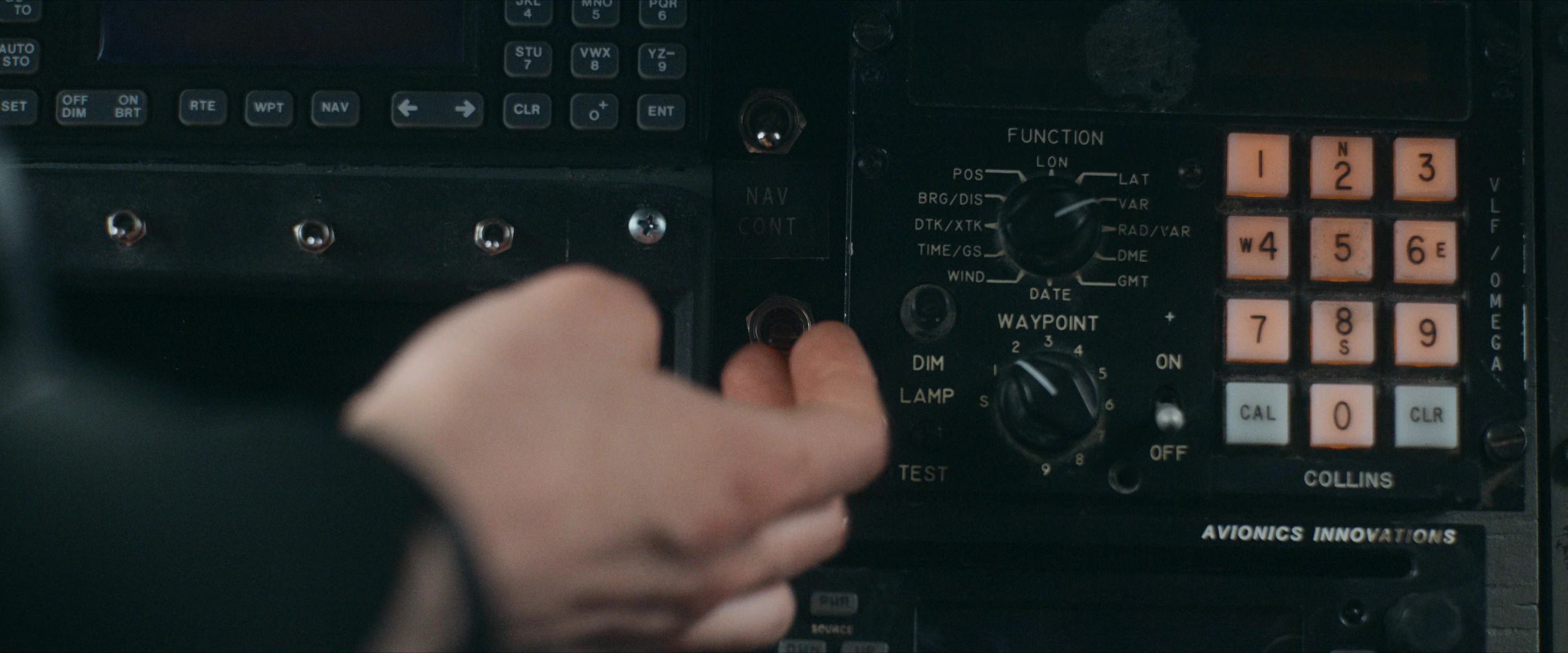 Flight Risk (2025) [4K] screencap 5481