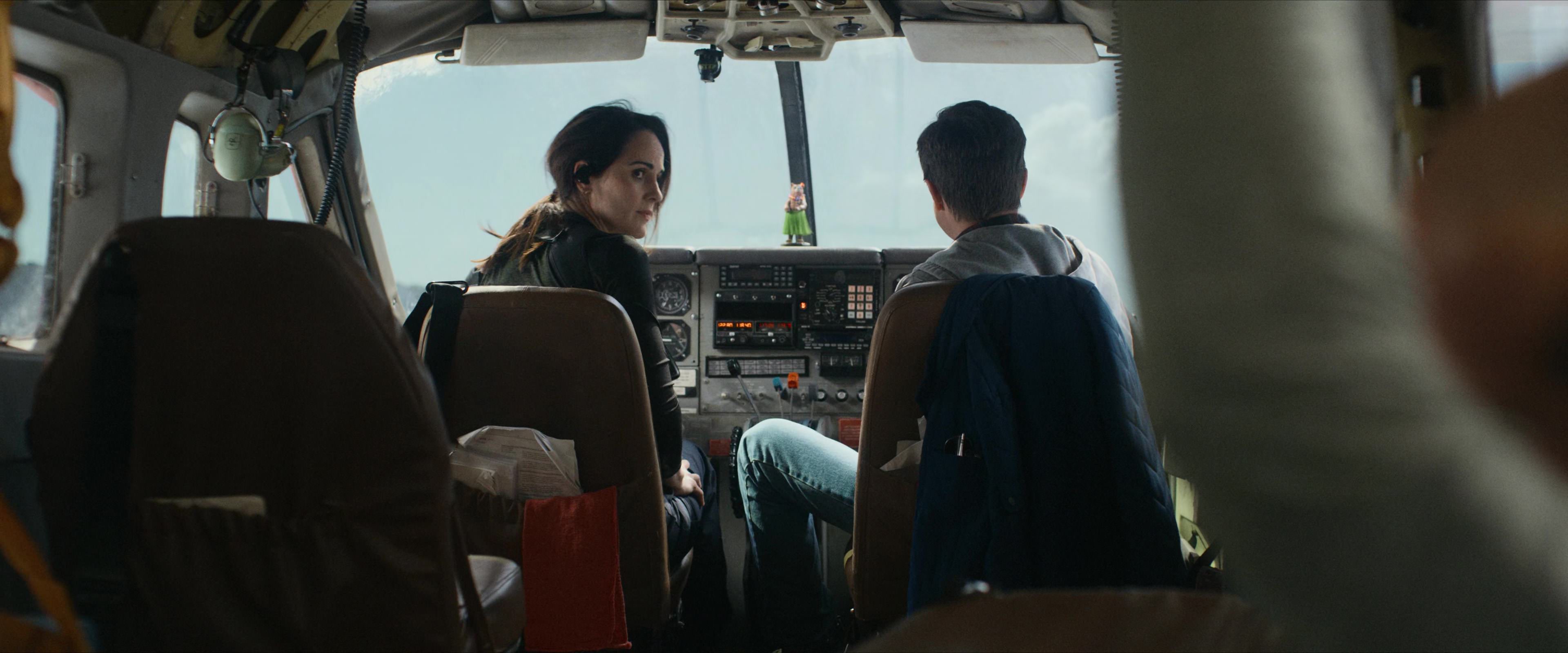 Flight Risk (2025) [4K] HD screenshot 5570