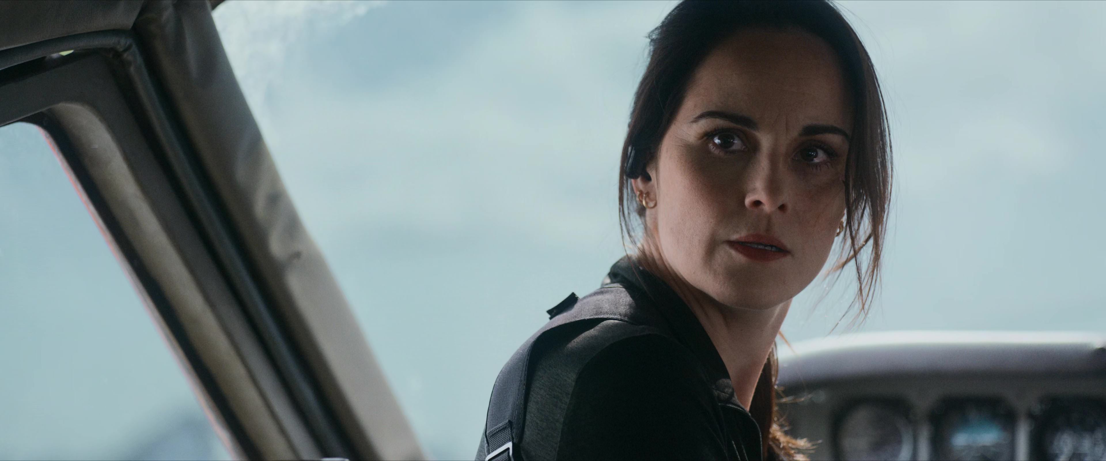 Flight Risk (2025) [4K] HD screenshot 5579