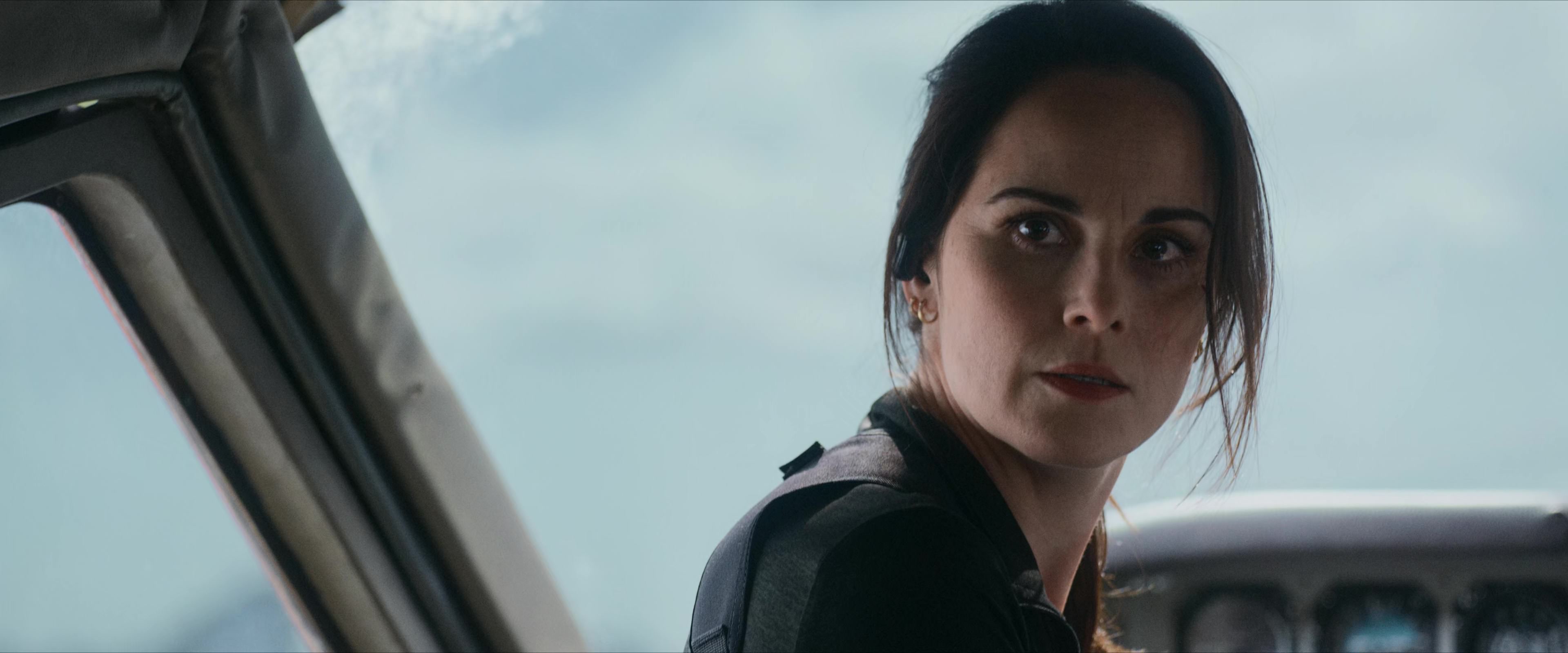 Flight Risk (2025) [4K] screencap 5580