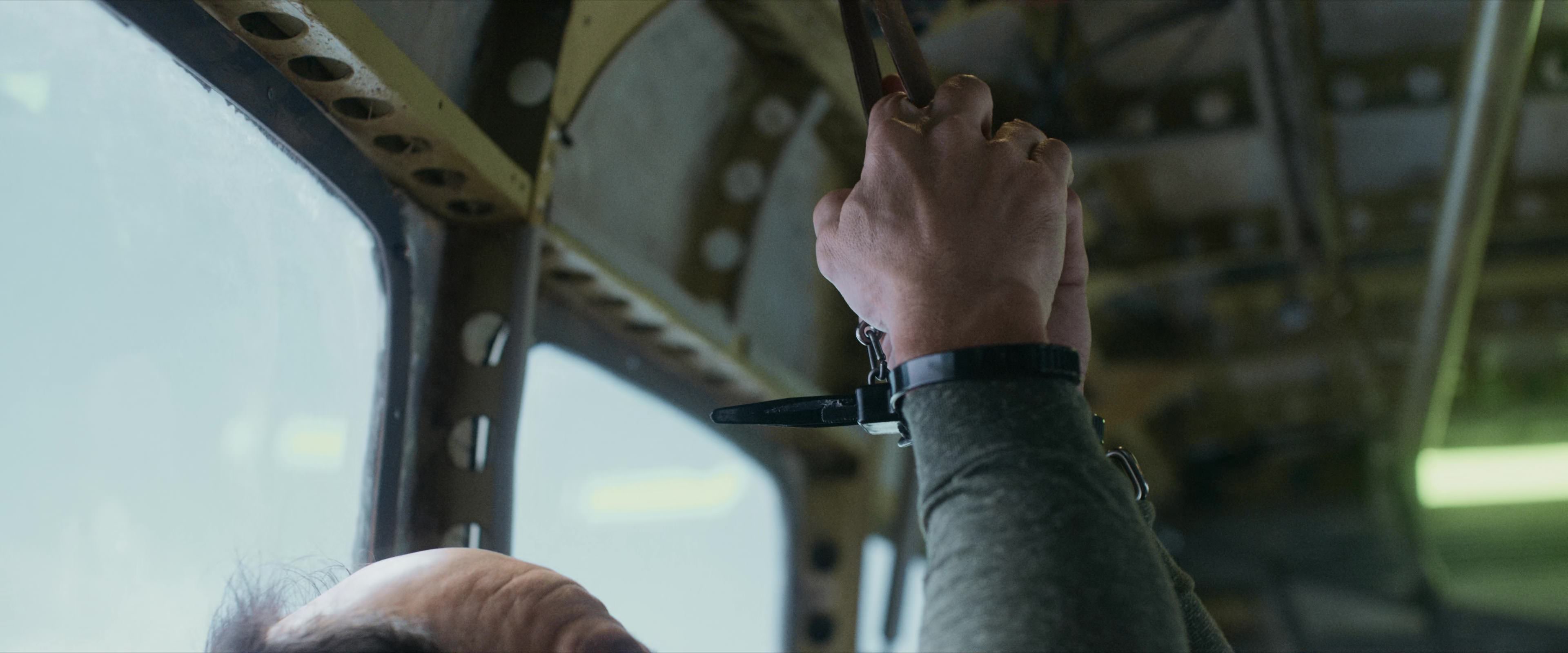 Flight Risk (2025) [4K] movie still 5605