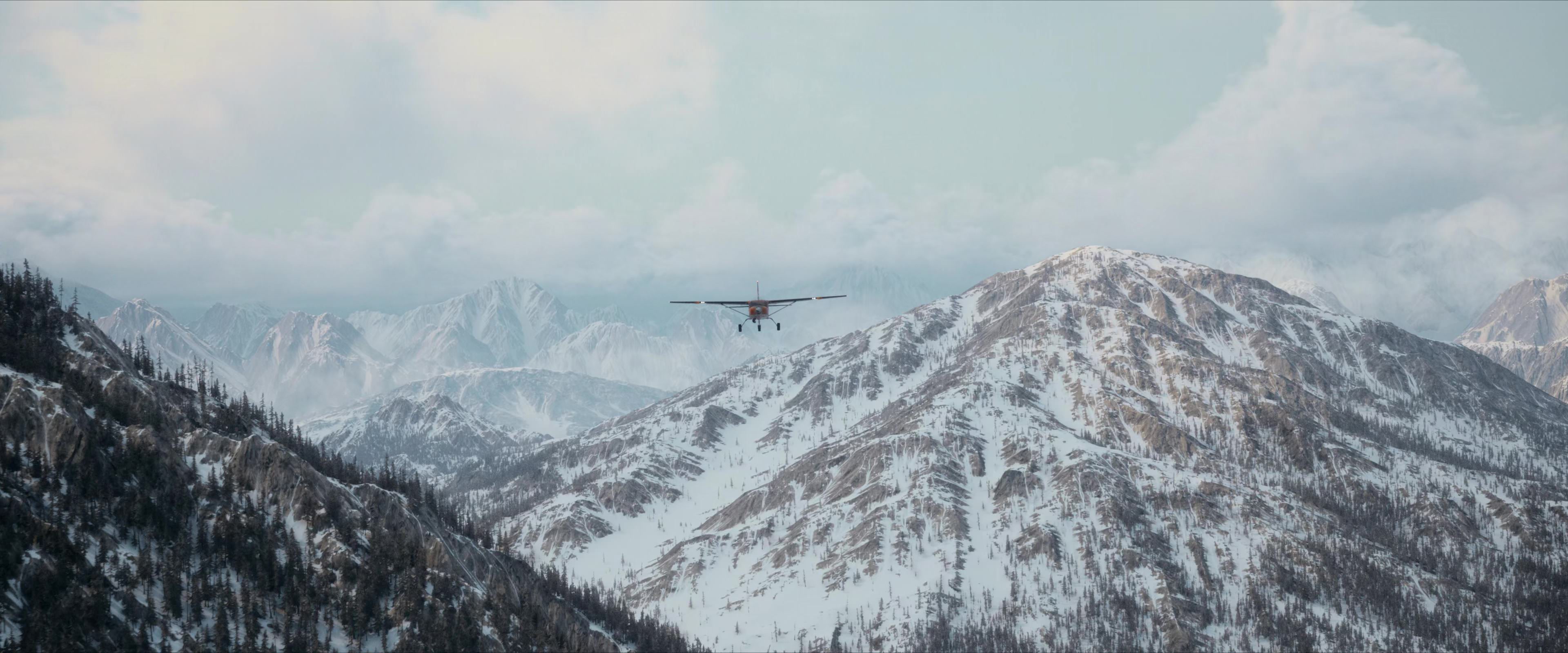 Flight Risk (2025) [4K] HD screenshot 5609
