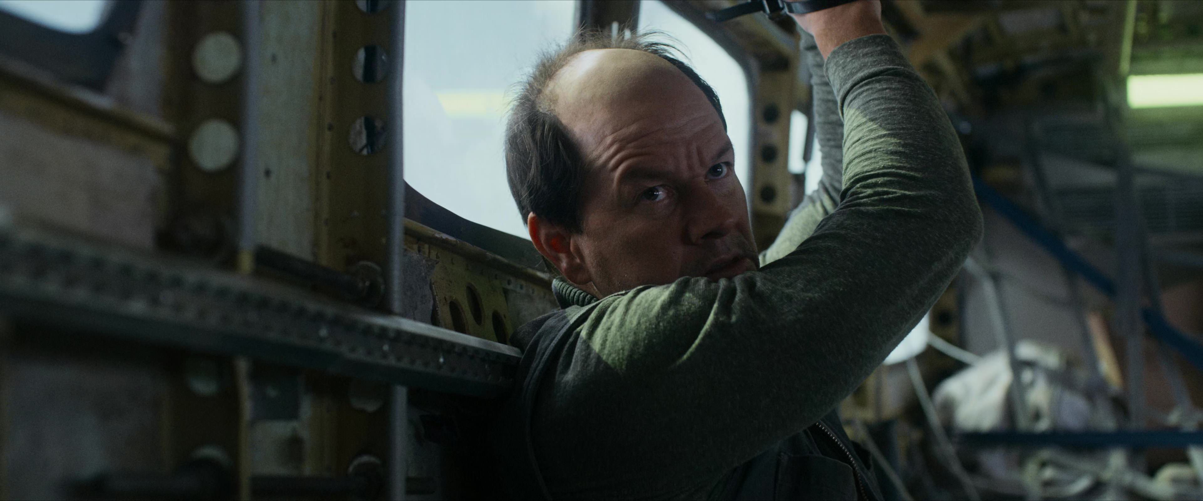 Flight Risk (2025) [4K] HD screenshot 5651