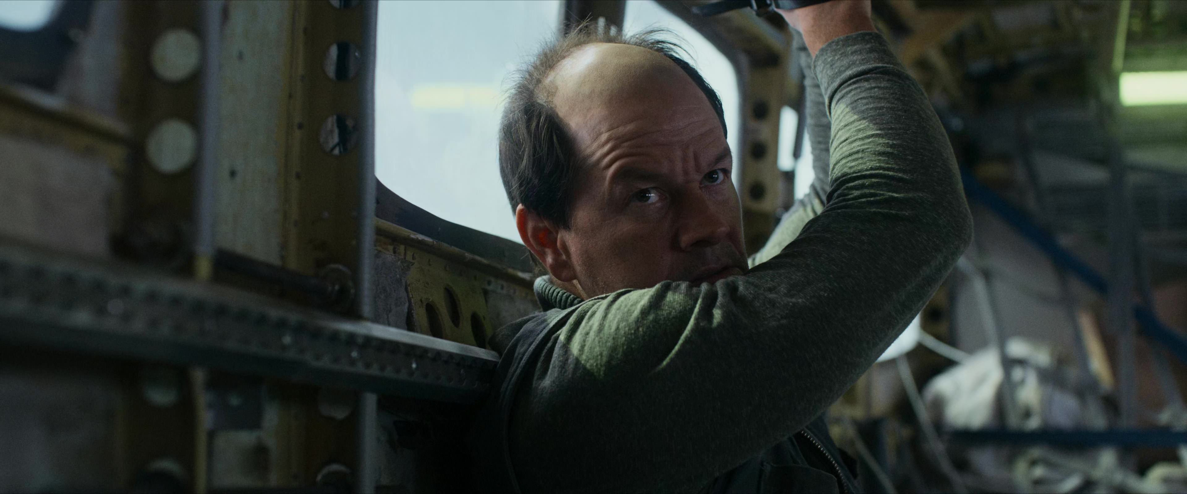 Flight Risk (2025) [4K] HD screenshot 5654