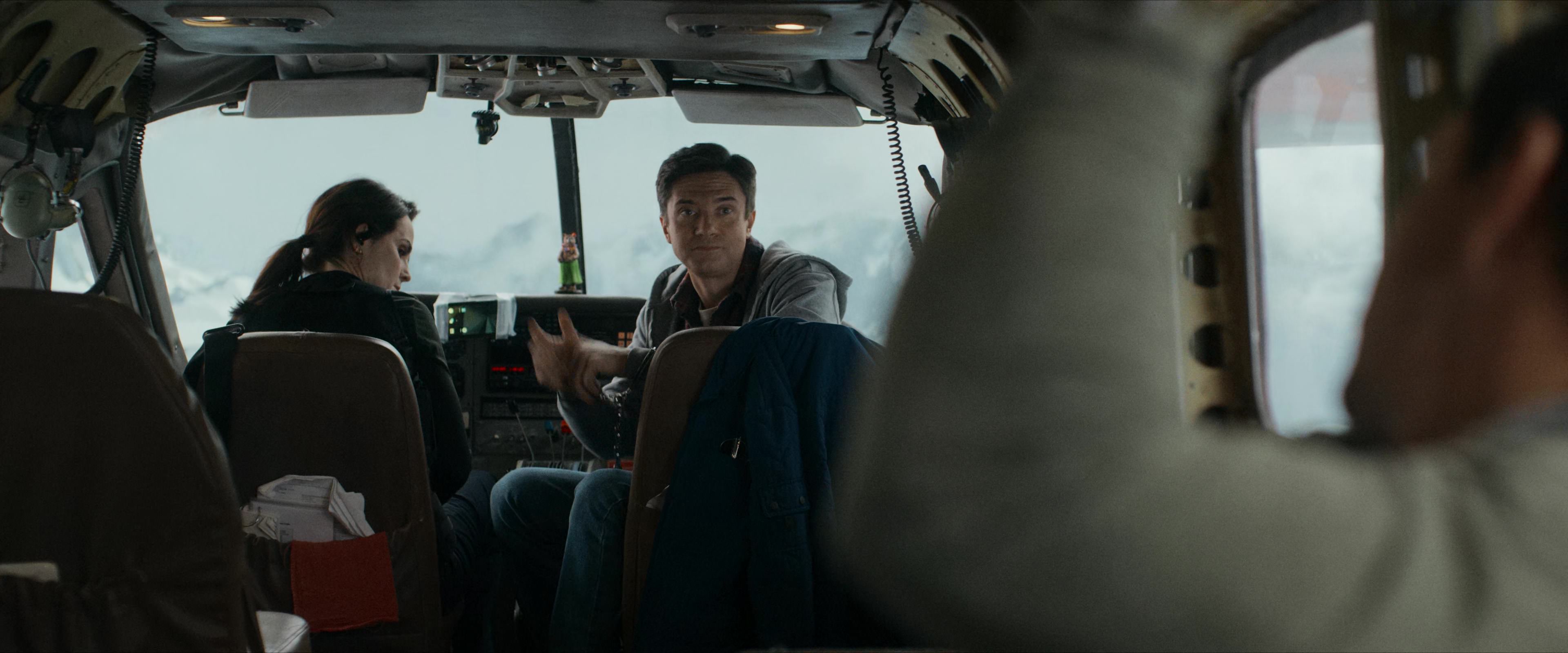 Flight Risk (2025) [4K] HD screenshot 5723