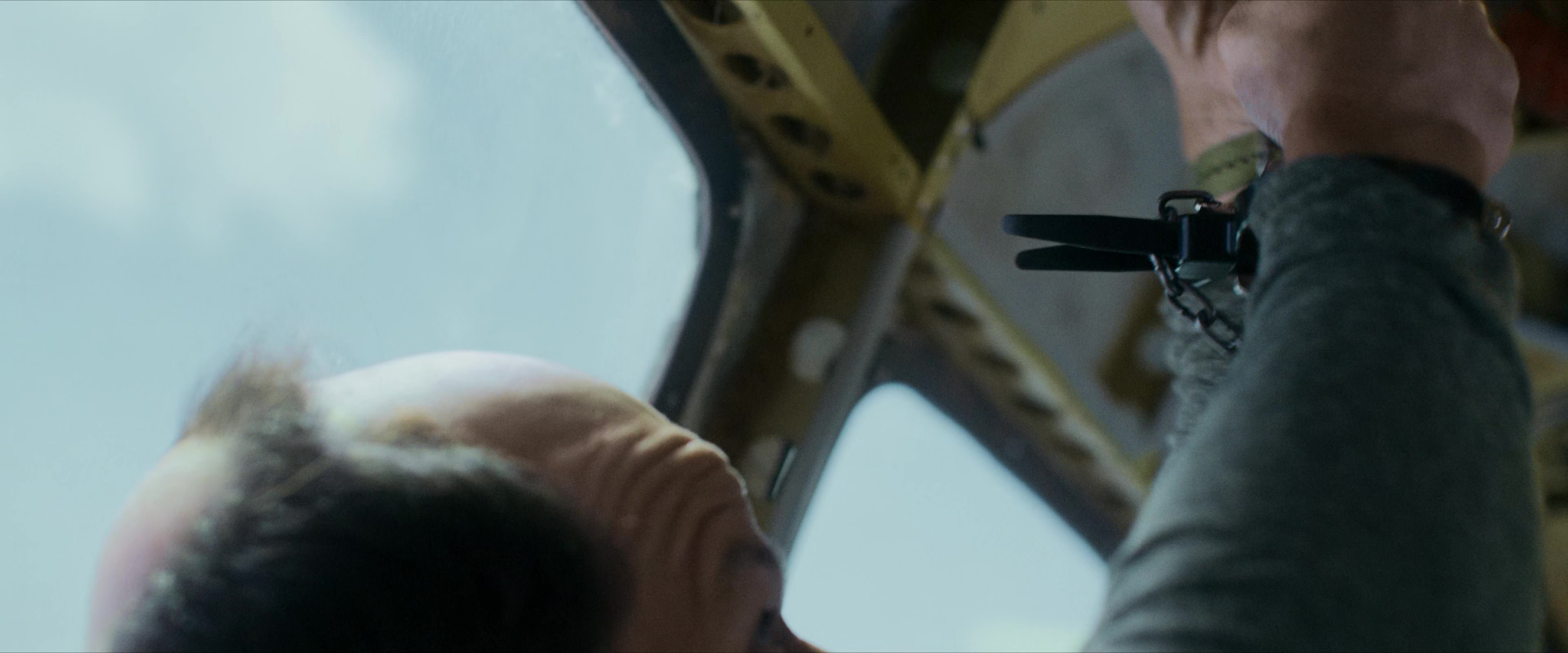 Flight Risk (2025) [4K] HD screenshot 5927