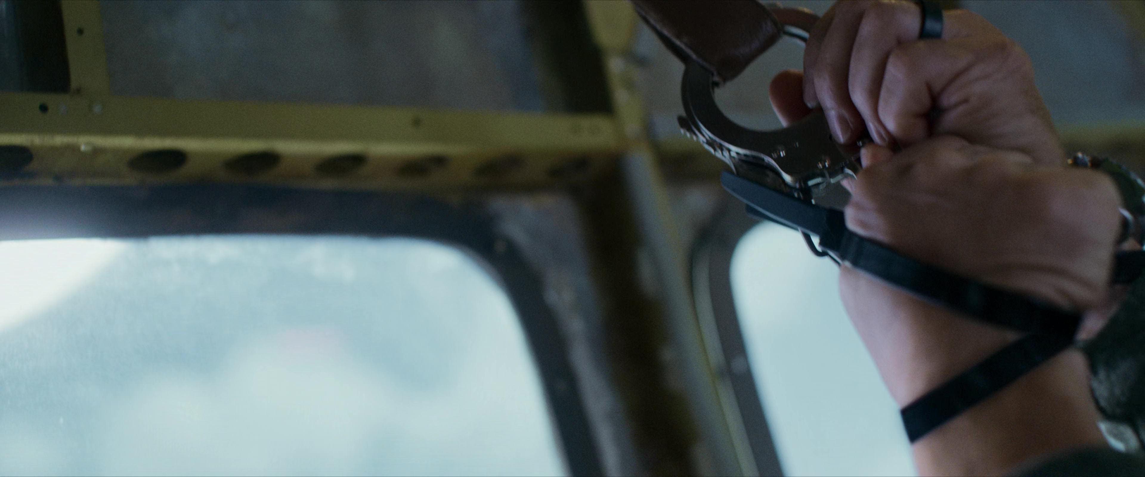 Flight Risk (2025) [4K] HD screenshot 5951