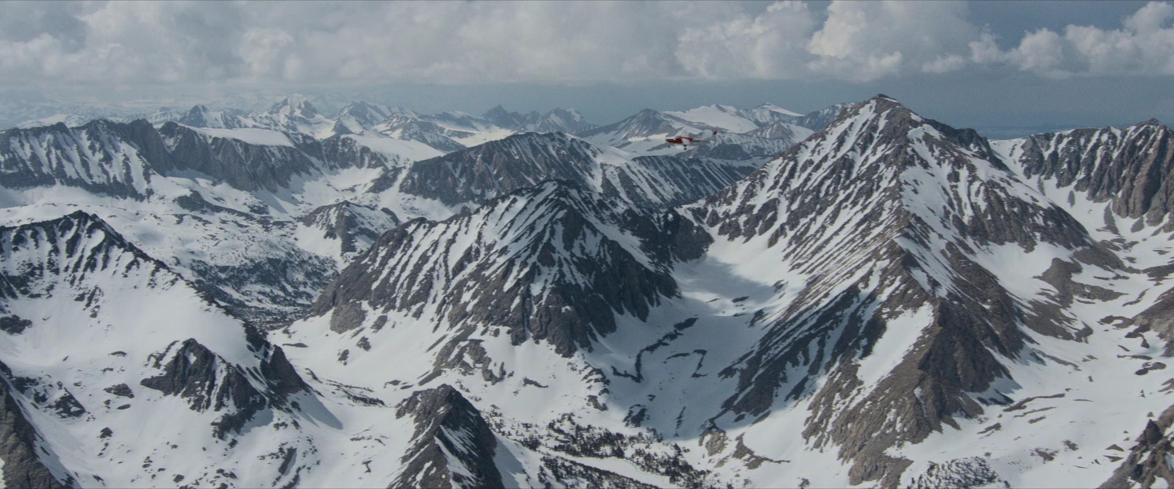 Flight Risk (2025) [4K] screencap 5985