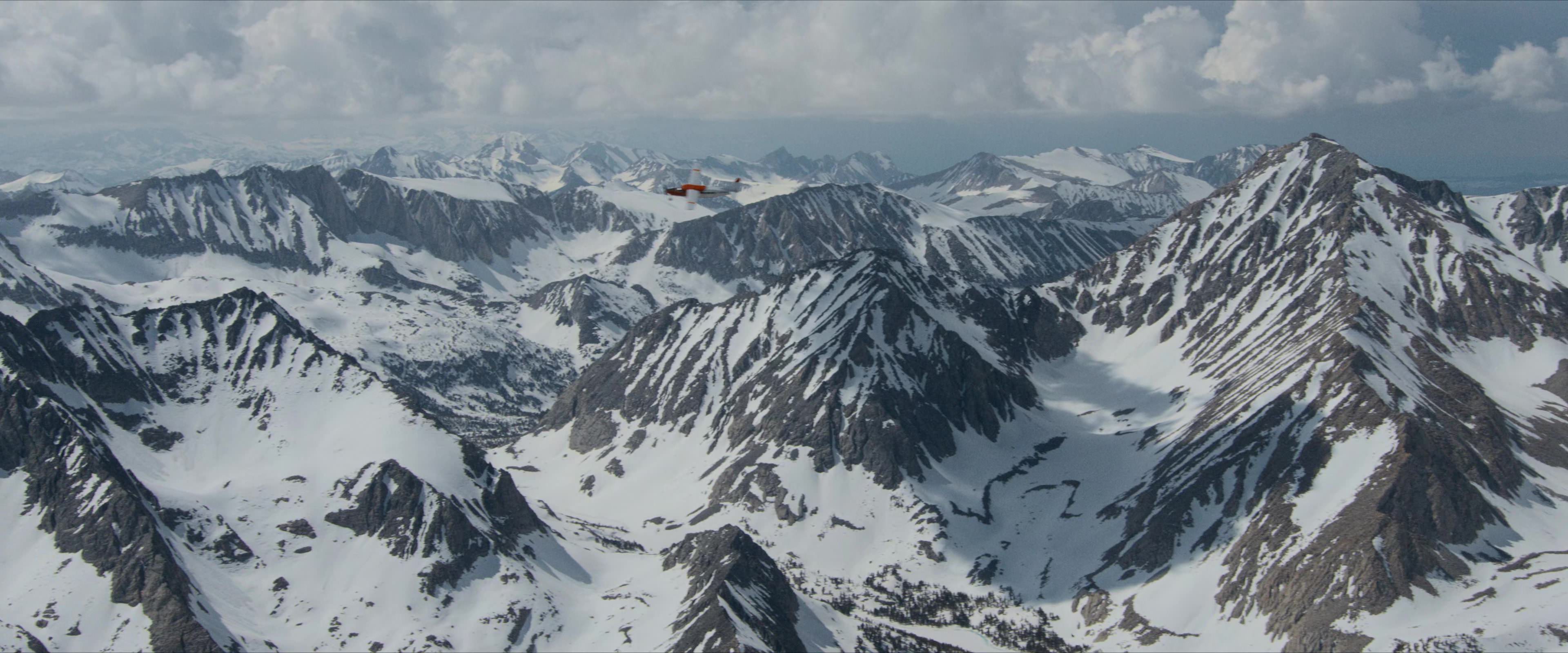 Flight Risk (2025) [4K] screencap 5988