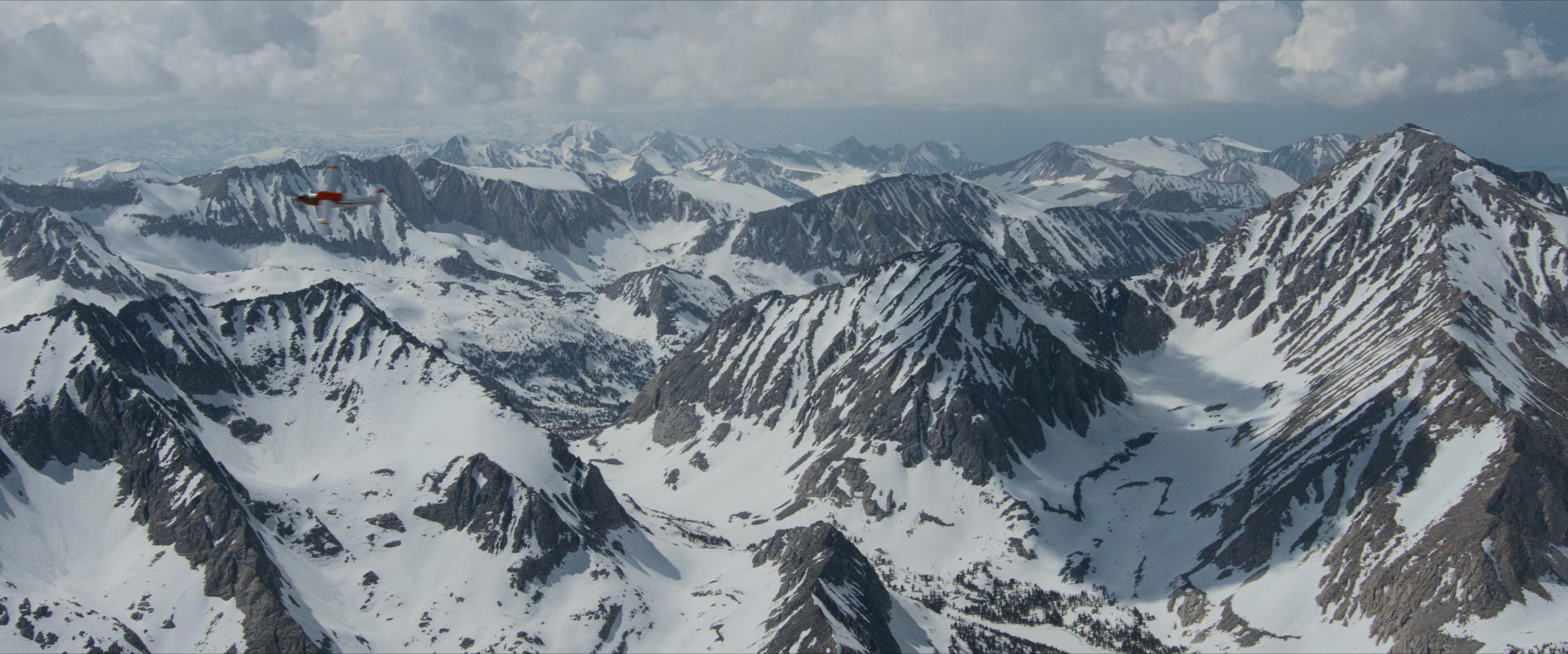 Flight Risk (2025) [4K] screencap 5991