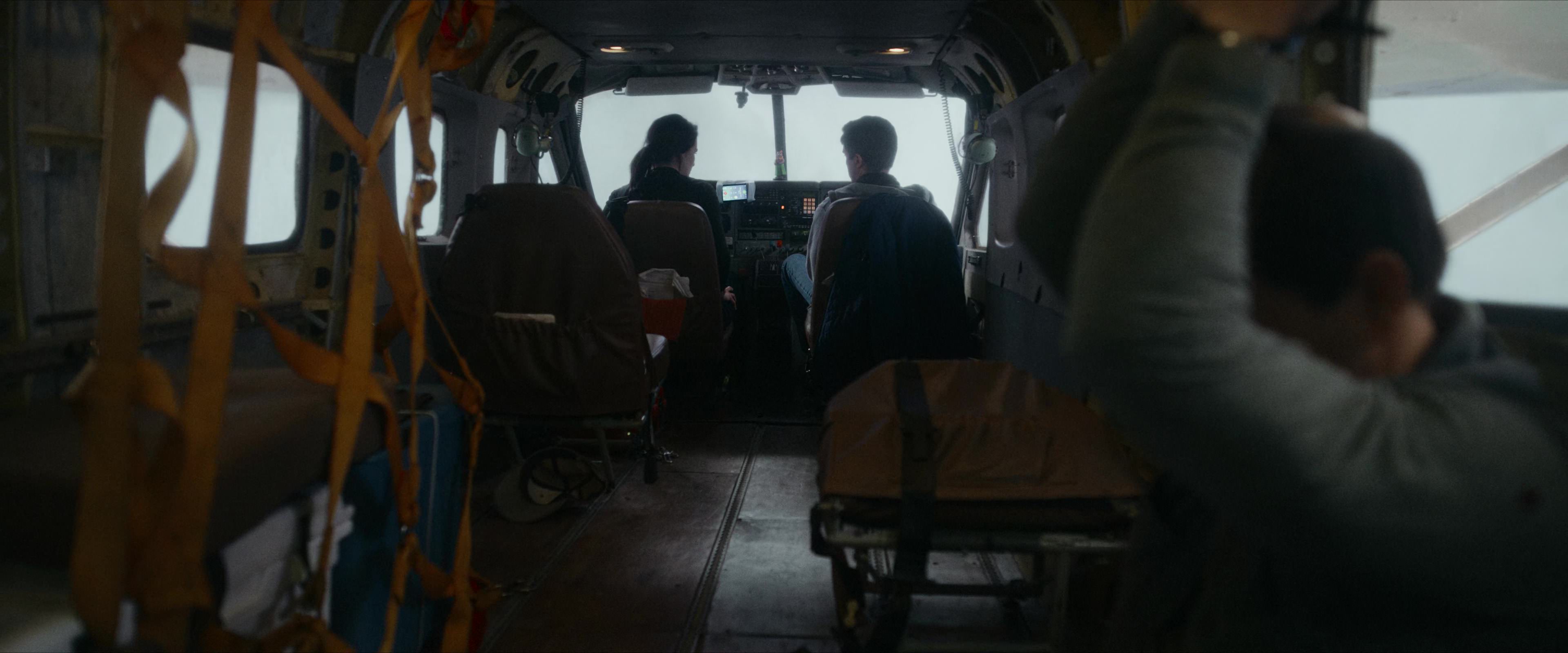 Flight Risk (2025) [4K] screencap 5997