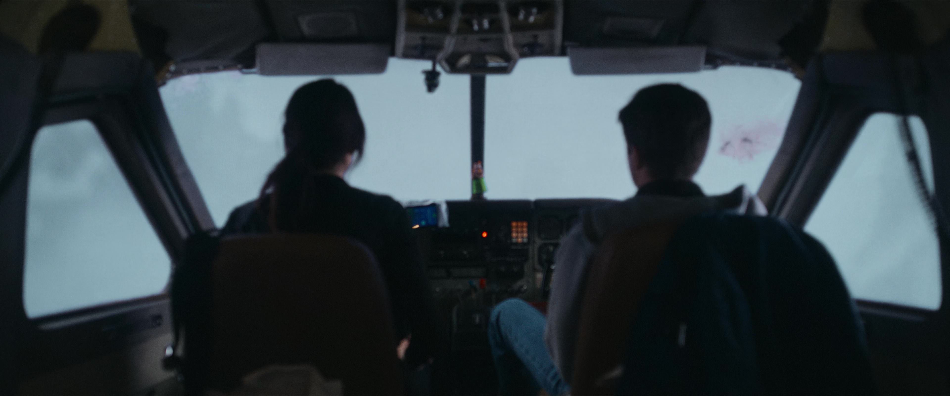Flight Risk (2025) [4K] HD screenshot 6218