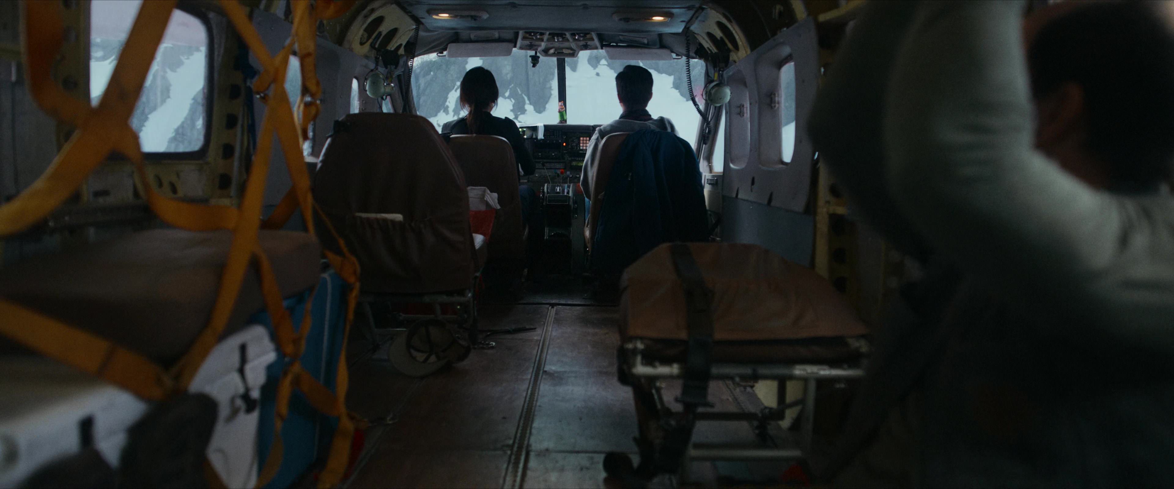 Flight Risk (2025) [4K] HD screenshot 6236
