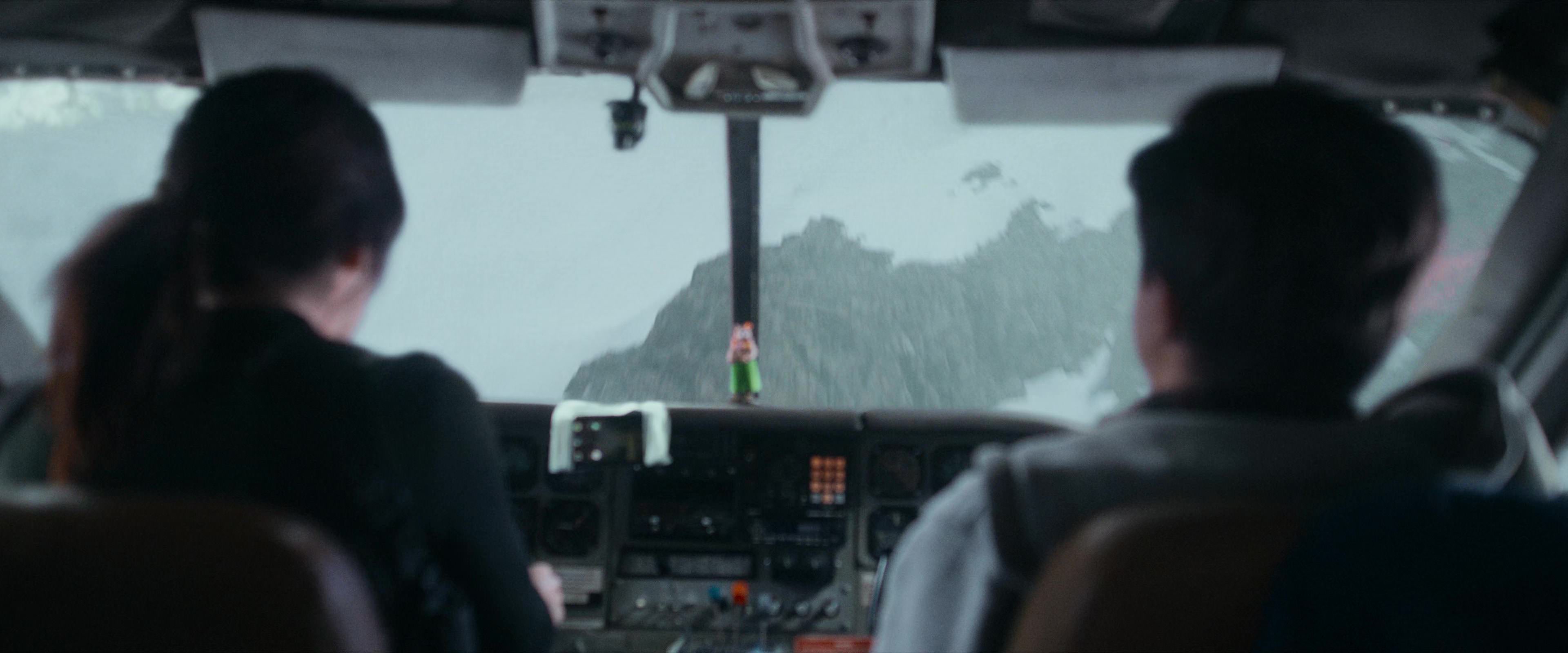 Flight Risk (2025) [4K] HD screenshot 6284