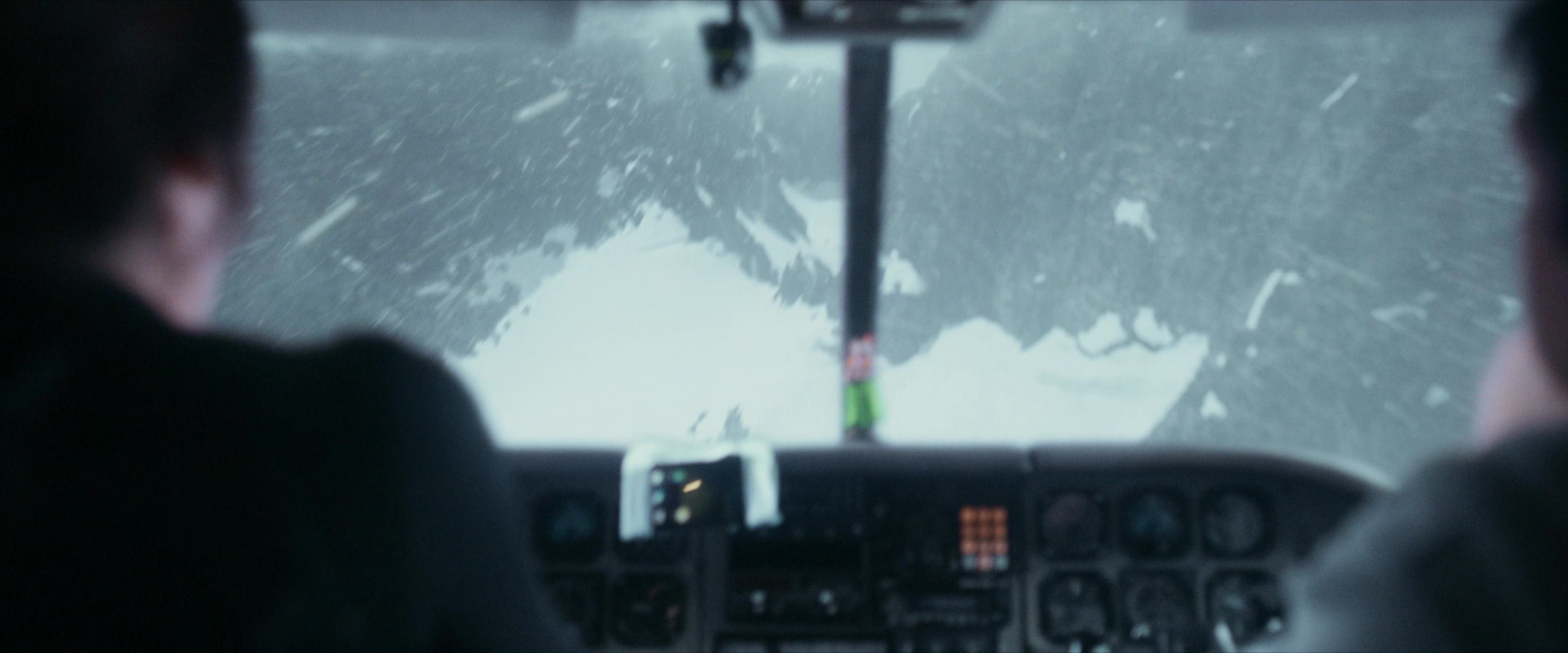 Flight Risk (2025) [4K] HD screenshot 6308
