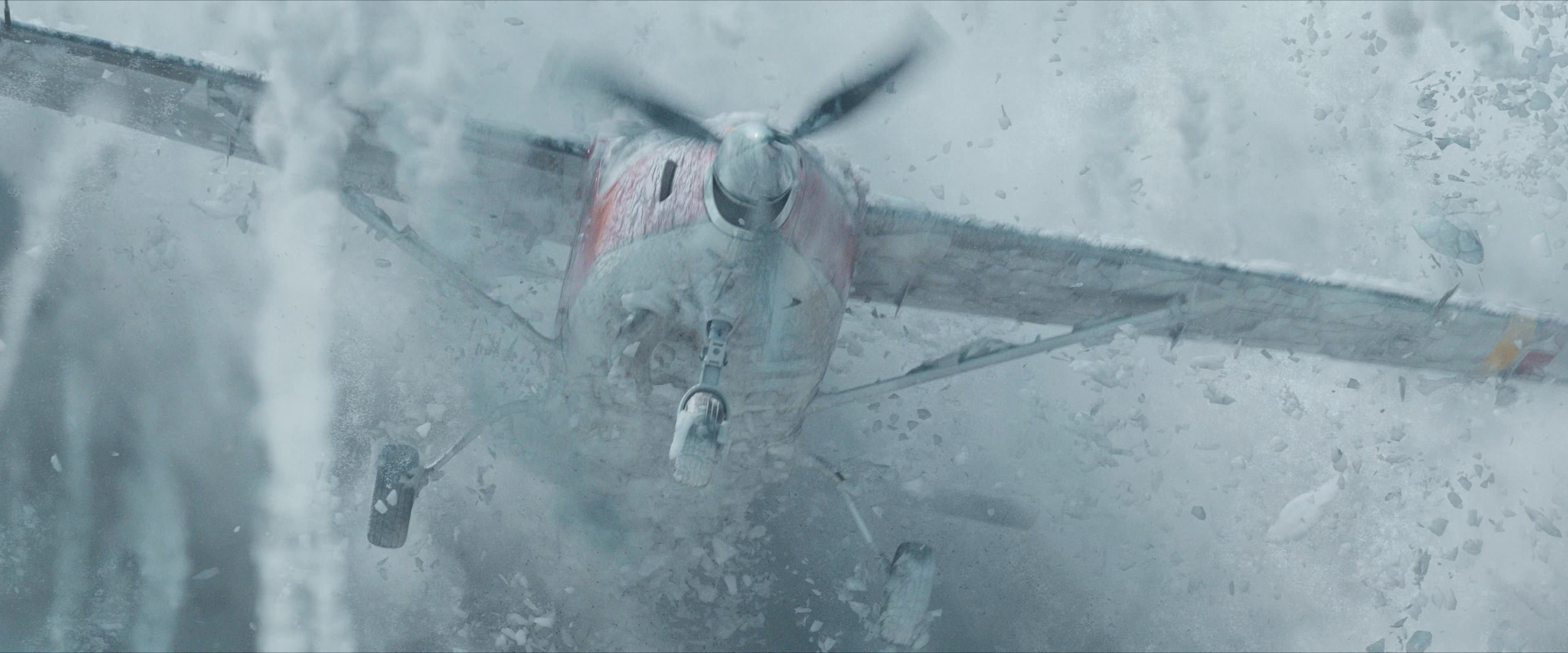 Flight Risk (2025) [4K] screencap 6327