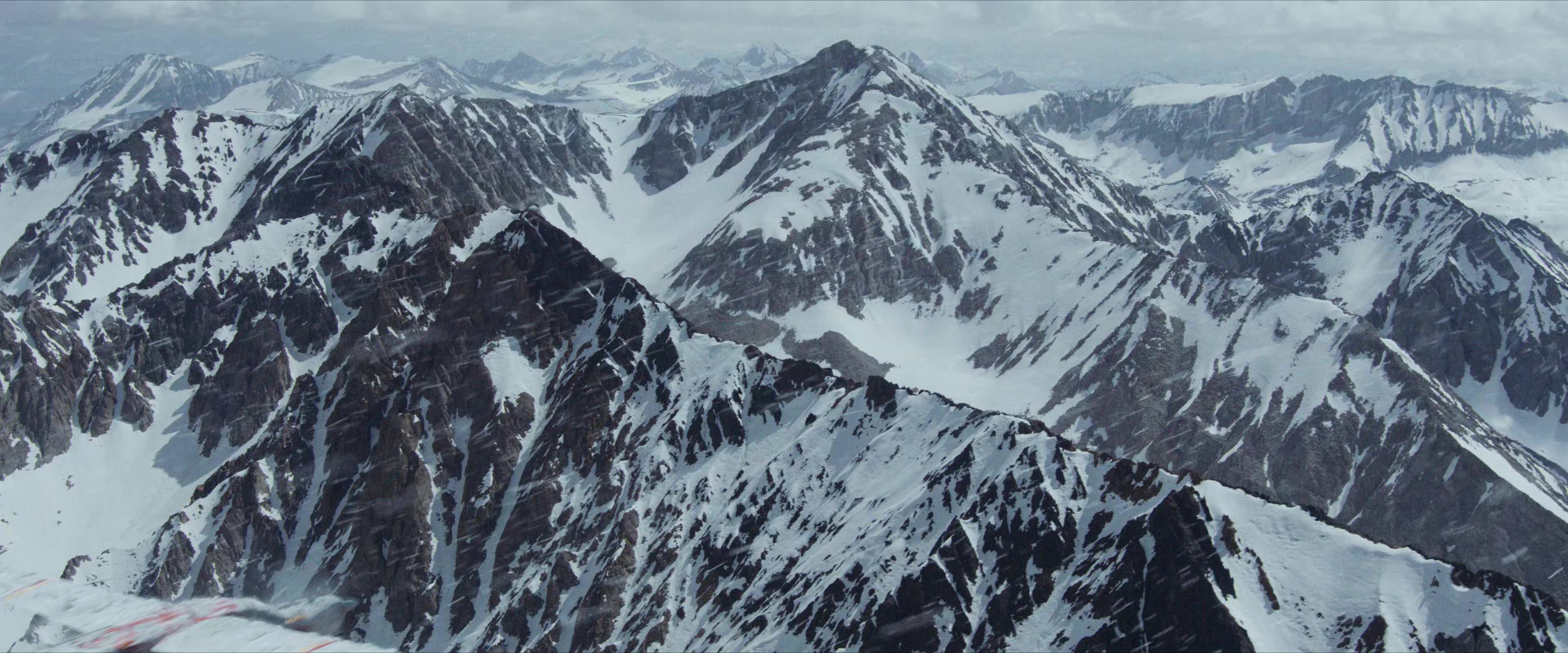 Flight Risk (2025) [4K] screencap 6333