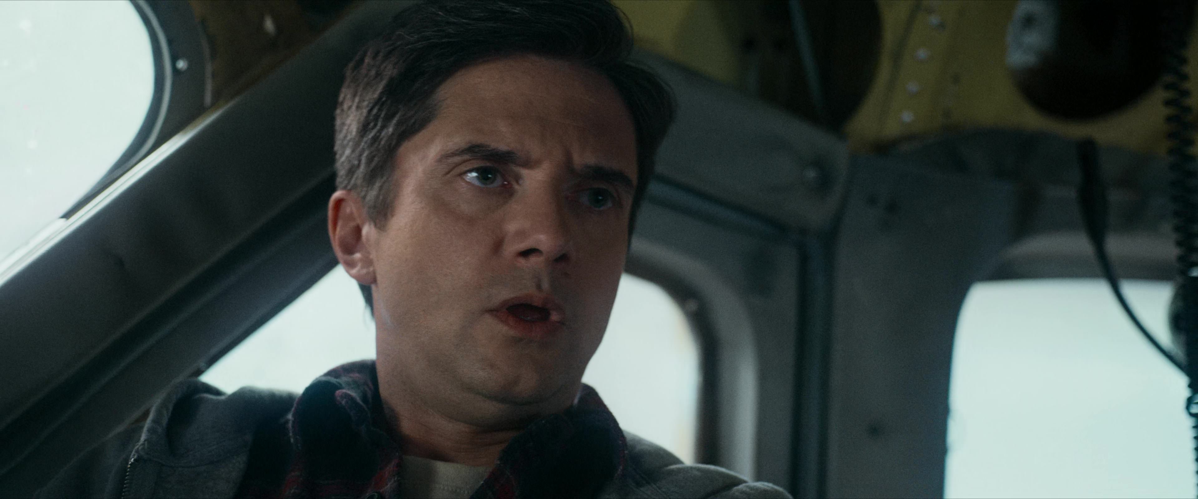 Flight Risk (2025) [4K] screencap 6849