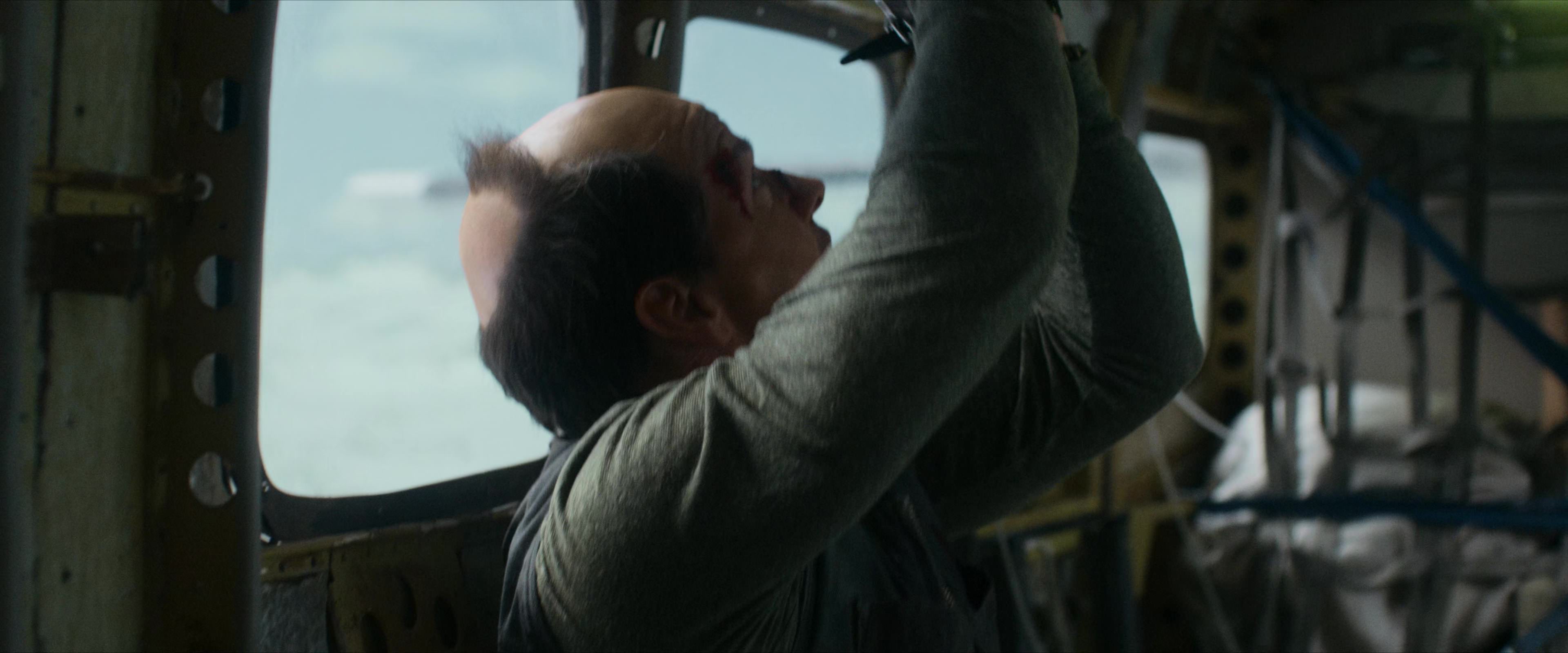 Flight Risk (2025) [4K] HD screenshot 7382