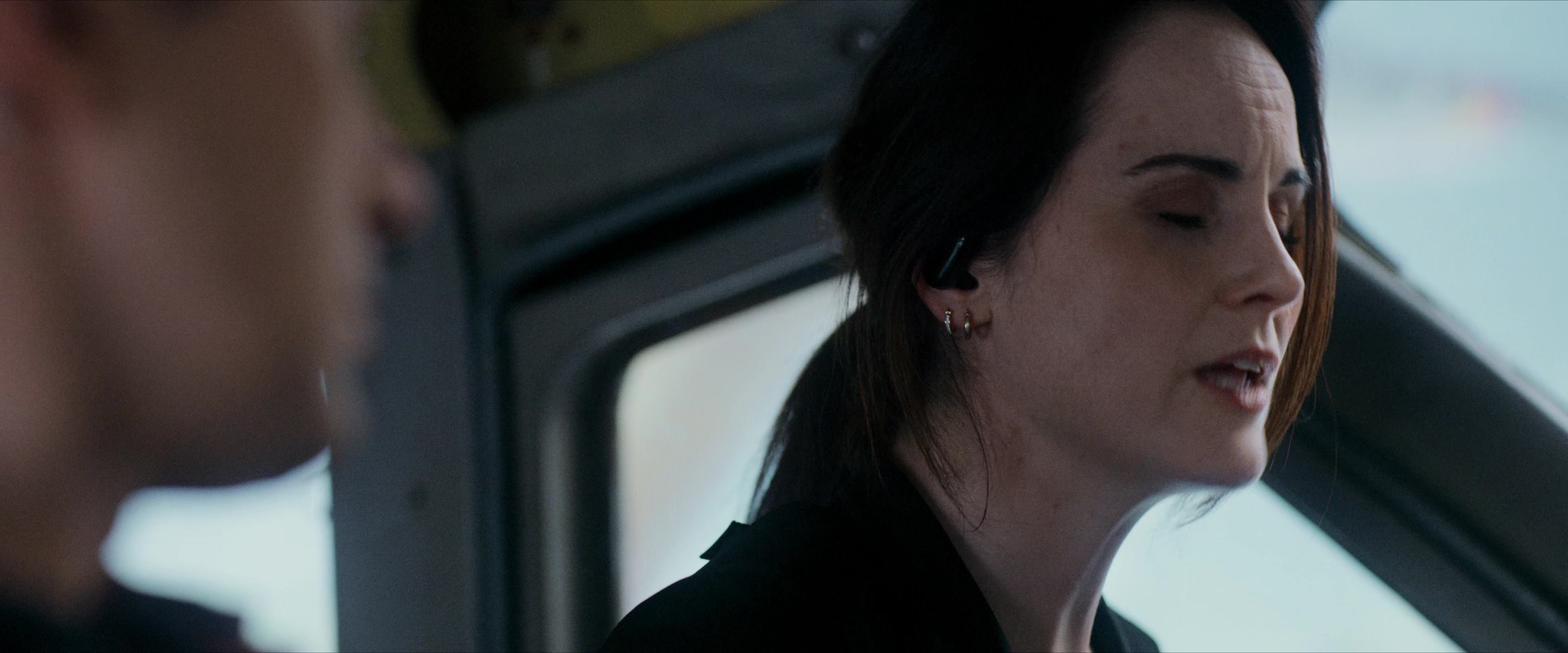 Flight Risk (2025) [4K] screencap 7416
