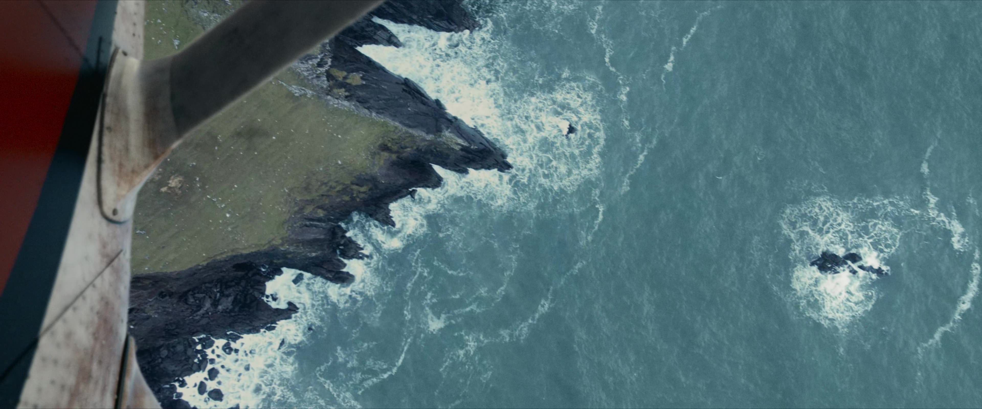 Flight Risk (2025) [4K] screencap 8064
