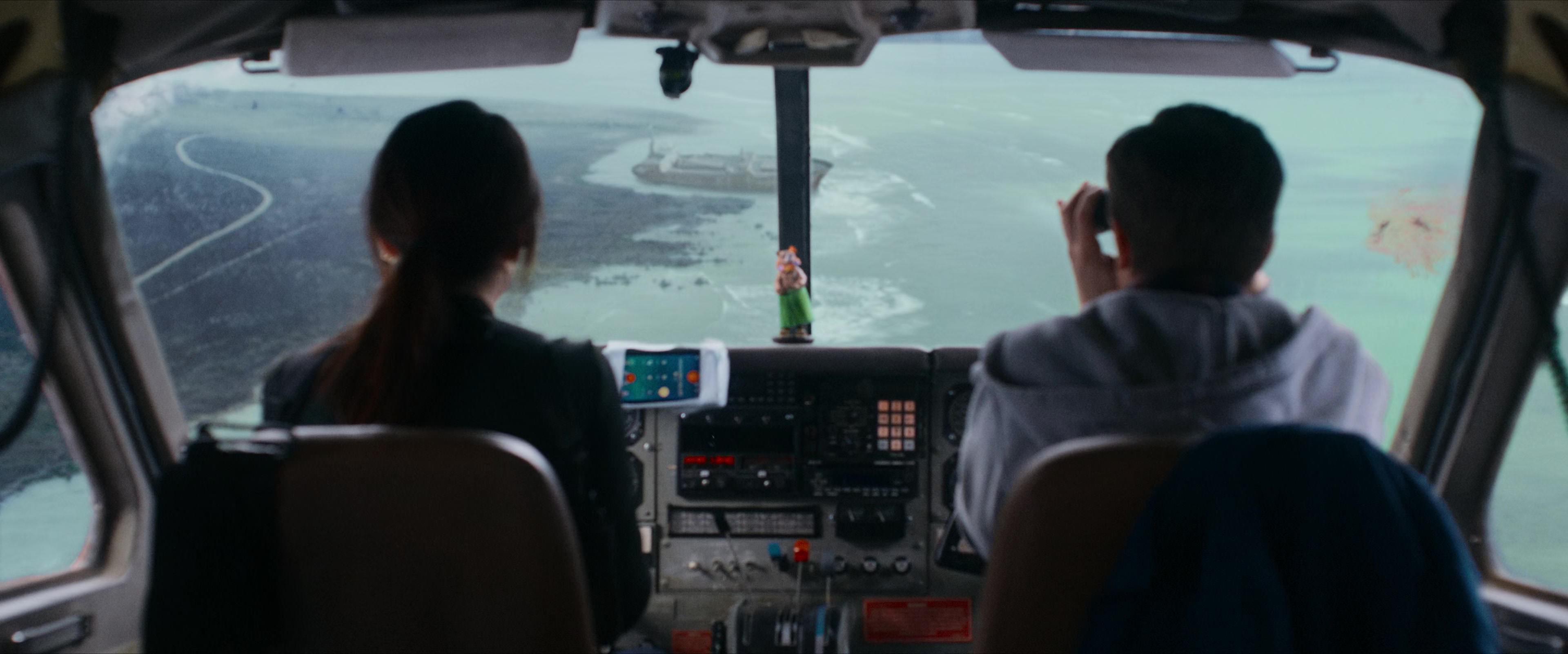 Flight Risk (2025) [4K] movie still 8158
