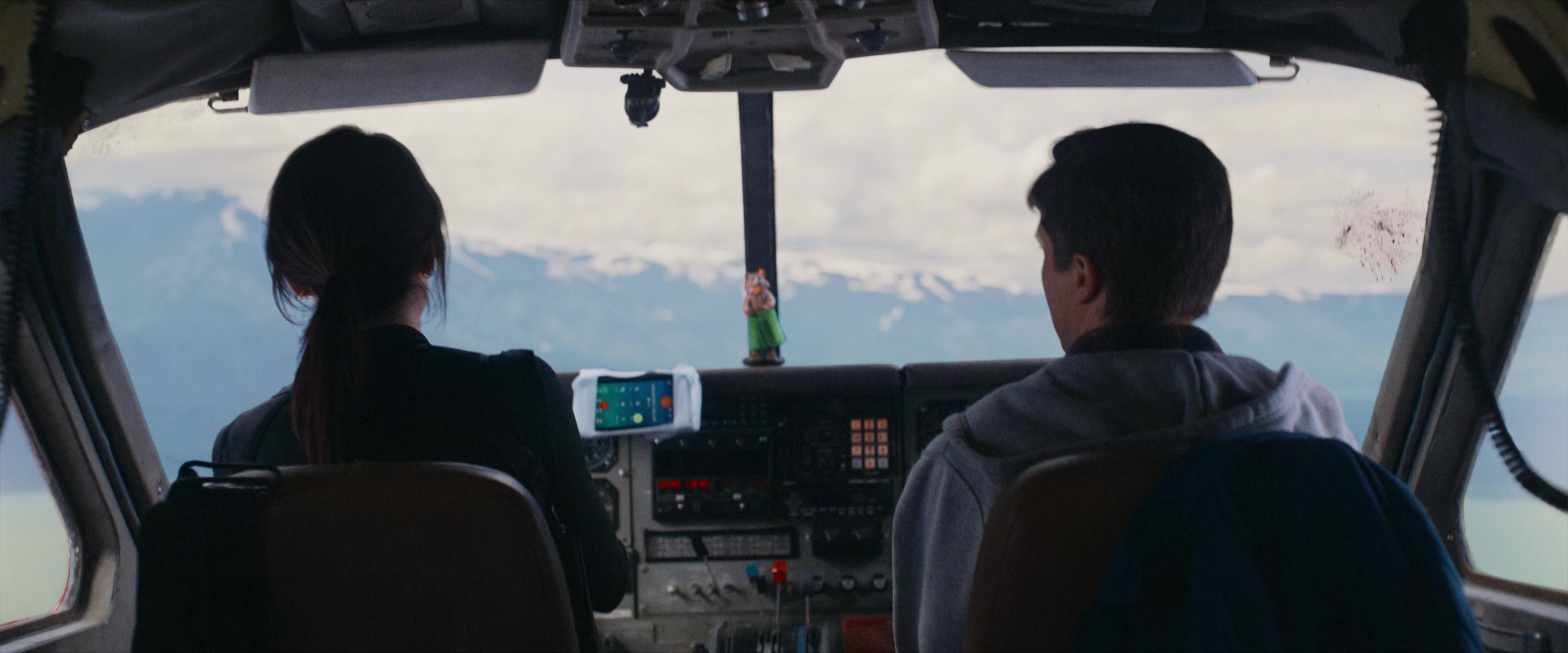 Flight Risk (2025) [4K] screencap 8337